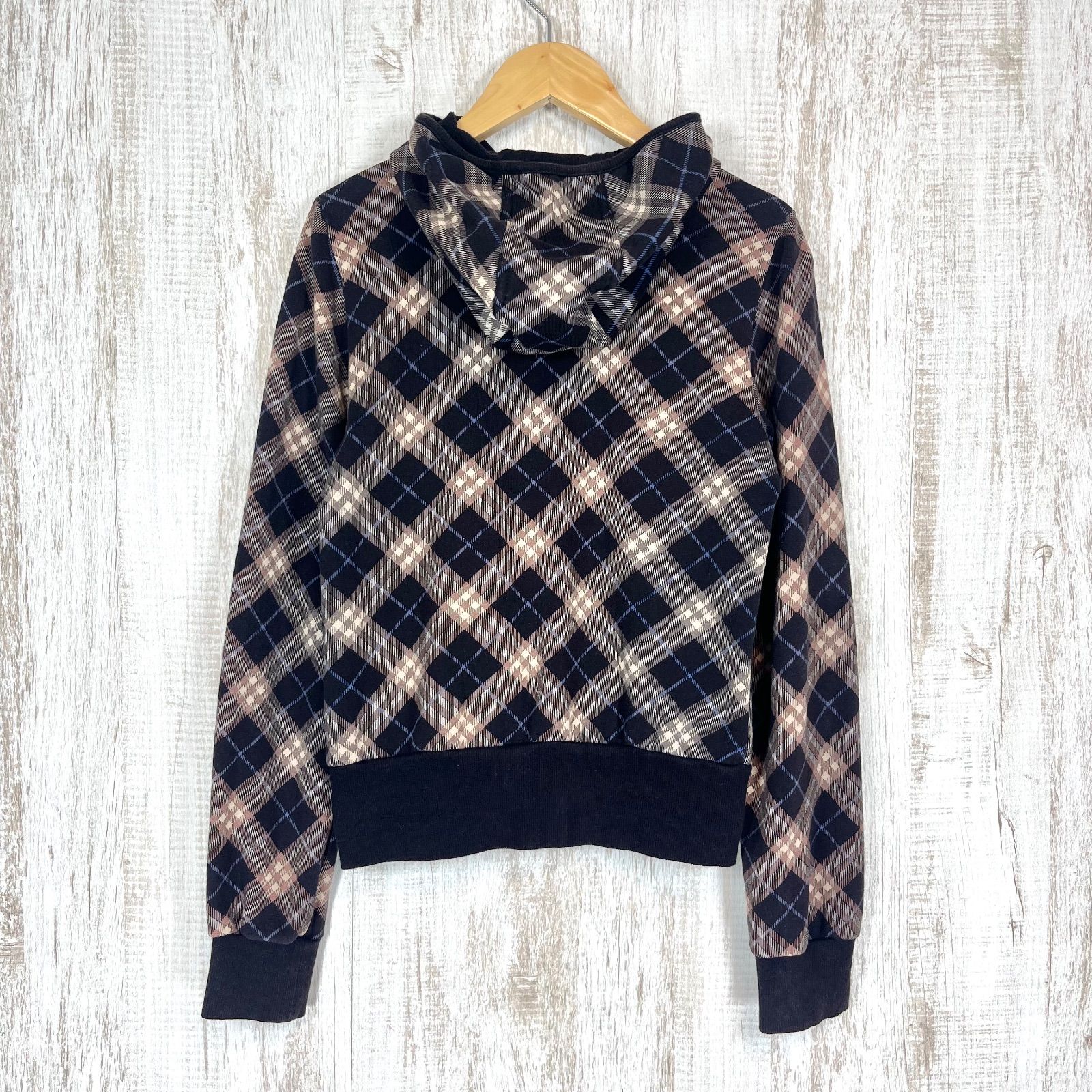 BURBERRY BLUE LABEL バーバリーブルーレーベル ホースロゴ刺繍 ノバ