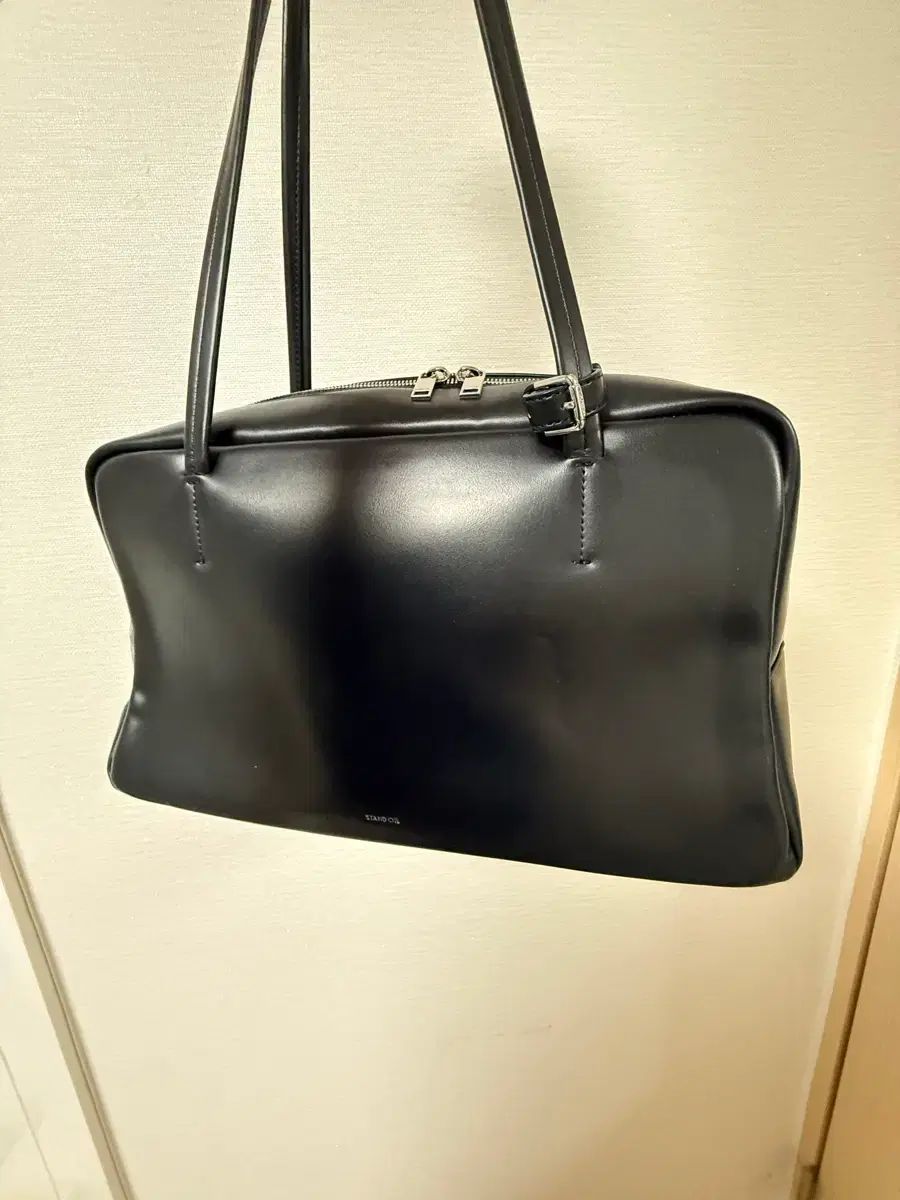 スタンドオイル モアバッグ ブラック 出品 アウトレット