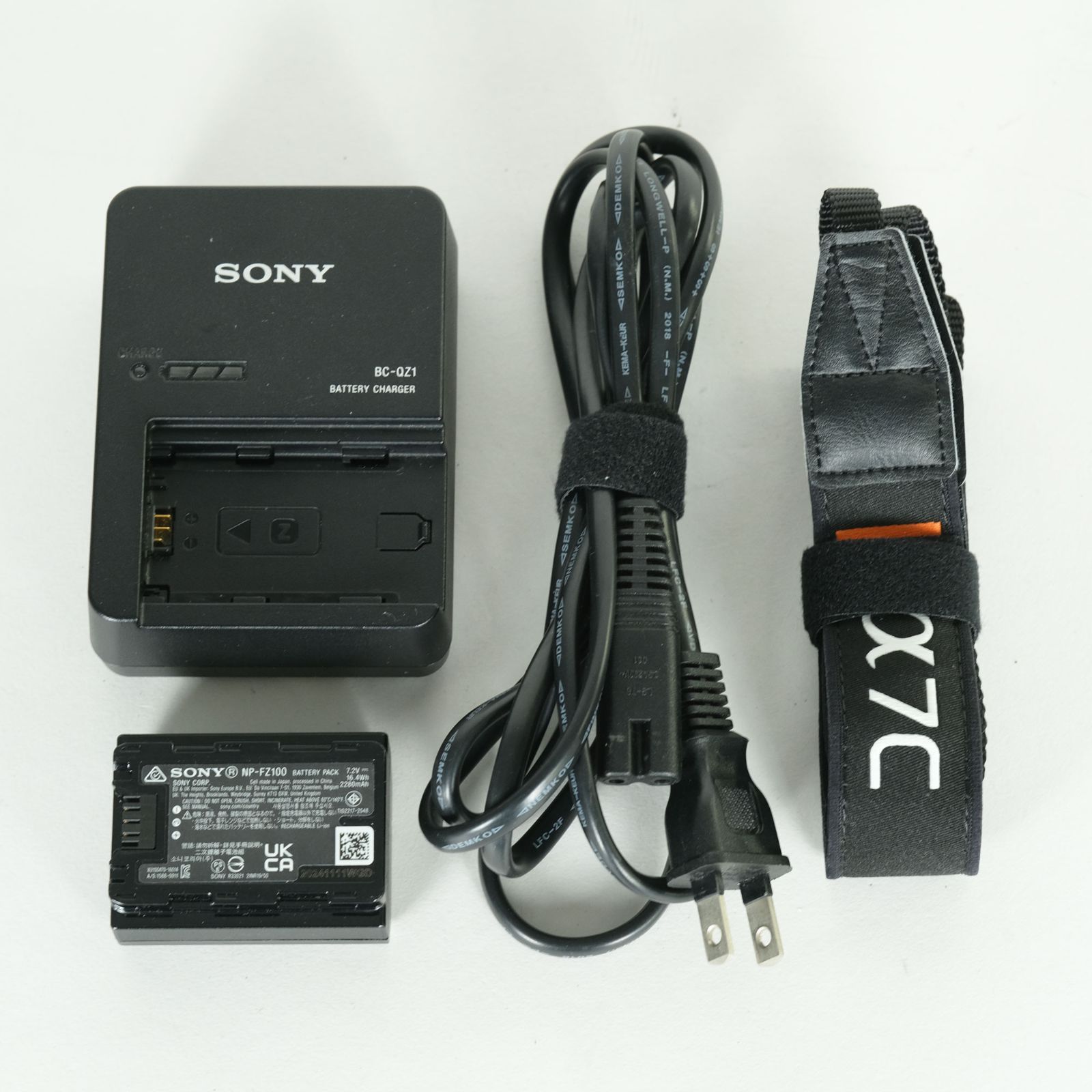 良品 | シャッター数10,030回] SONY α7C（ILCE-7C） [ボディ ブラック