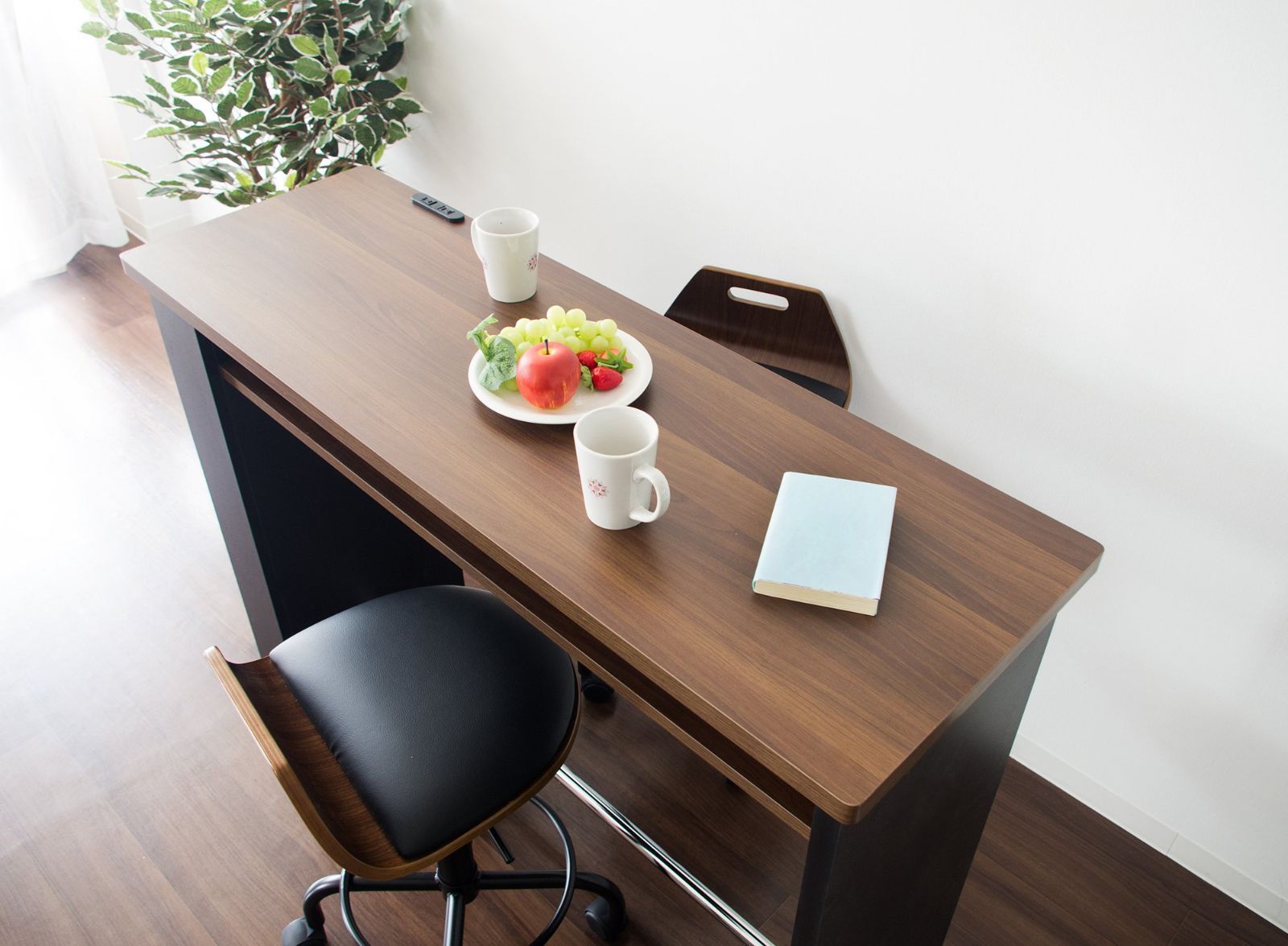 特価商品】幅120×奥行き39.5×高さ85cm ブラック Latte 2口コンセント