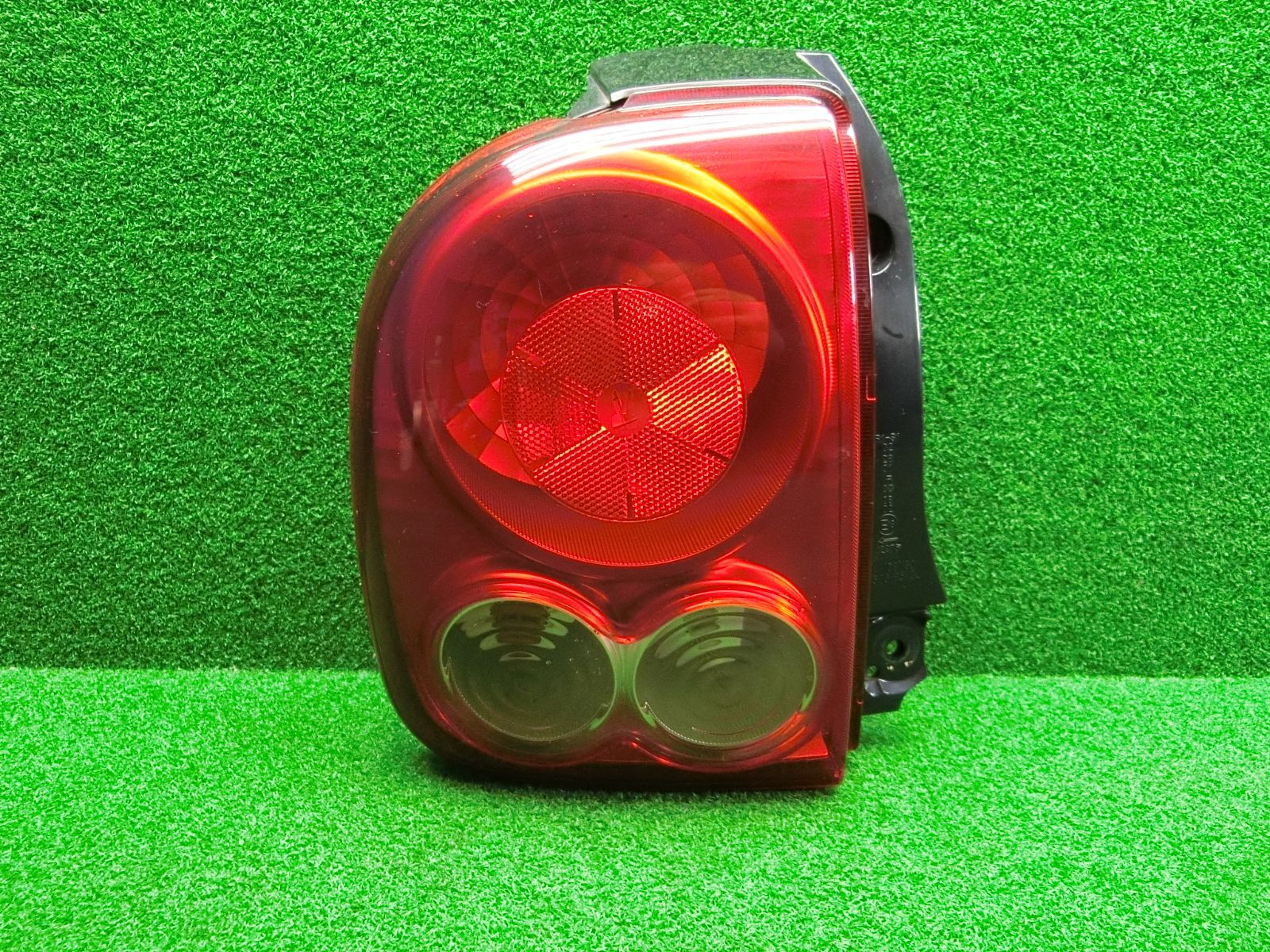 アルトラパン he22s 社外テールランプ アルト ラパン ショコラ HE22S 純正 右 テールランプ/ライト/レンズ