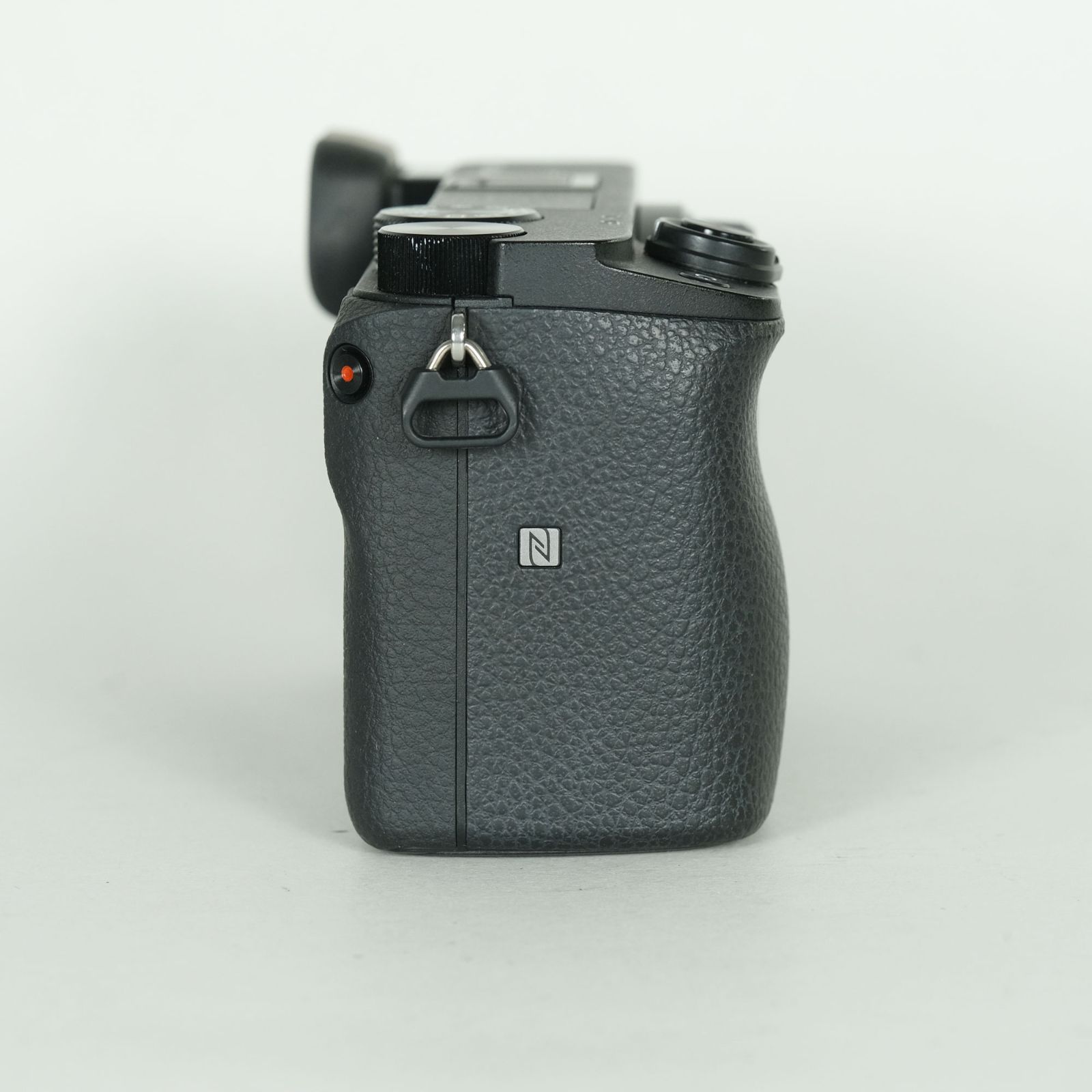 シャッター回数14,703 ソニー SONY α6300 ボディ シャッター回数14,703 ソニー SONY α6300 ボディ シャッター回数14,703