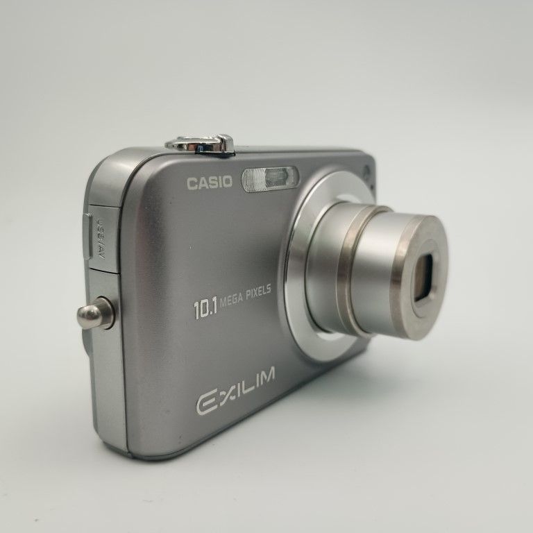 Casio 節約 EXILIM EX-Z1080 シルバー コンパクトデジタルカメラ Casio
