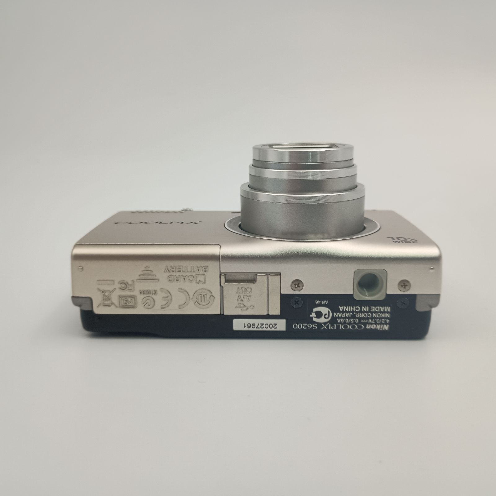 Nikon Coolpix S6200 Compact DIGITAL Camera コンパクトデジタル