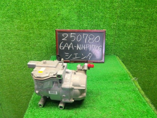 シエンタ 6AA-NHP170G A／Cコンプレッサー 88370-15010 自社品番