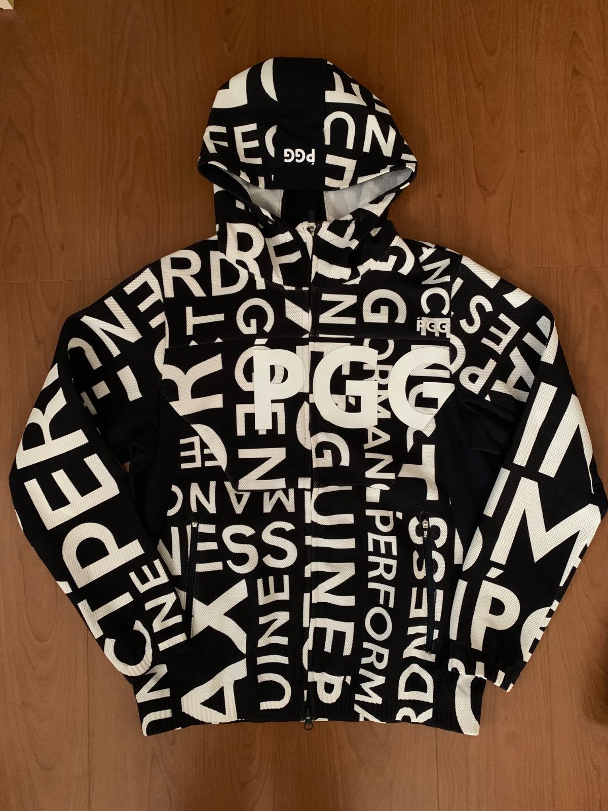 パーリーゲイツPGG黒カタカナパーカーサイズ4 PEARLY GATES パーリーゲイツ パーカー サイズ4 - メルカリ