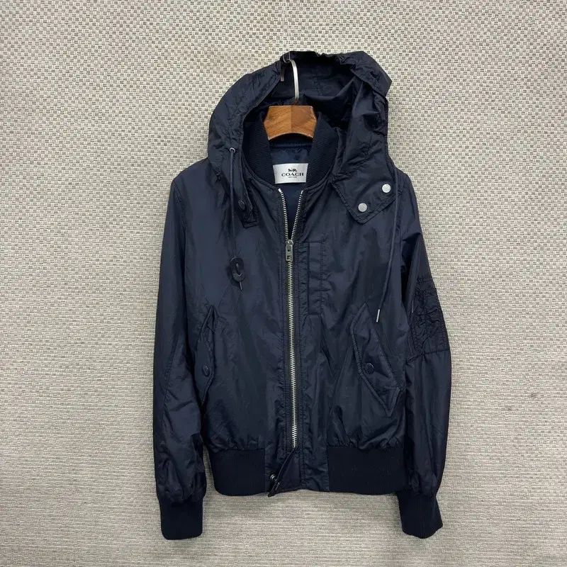 コーチ COACH カジュアル ウィンドブレーカー ジャケット 購入 XS