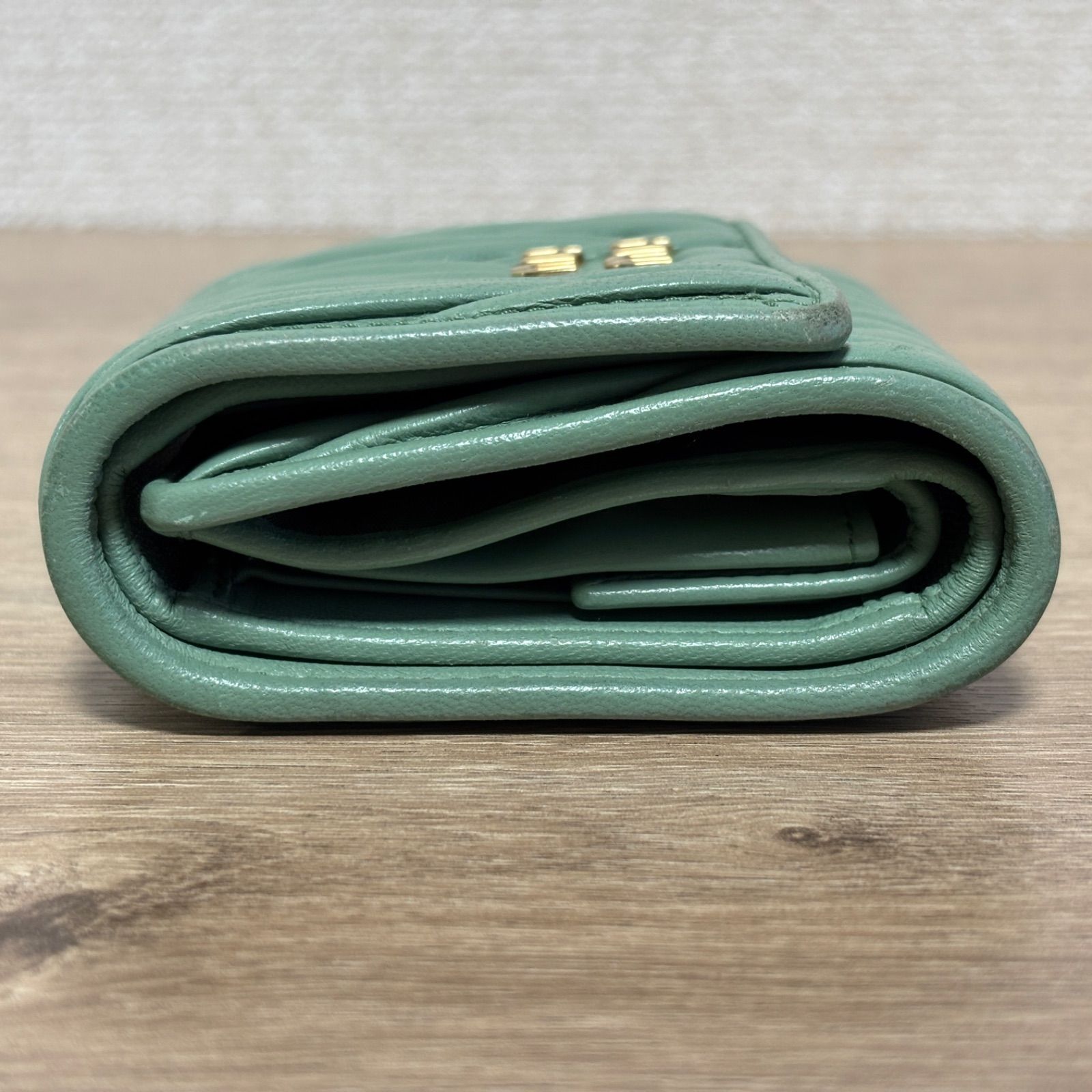 ICチップ 付属品付き MIU MIU ミュウミュウ マテラッセ miumiu 三 