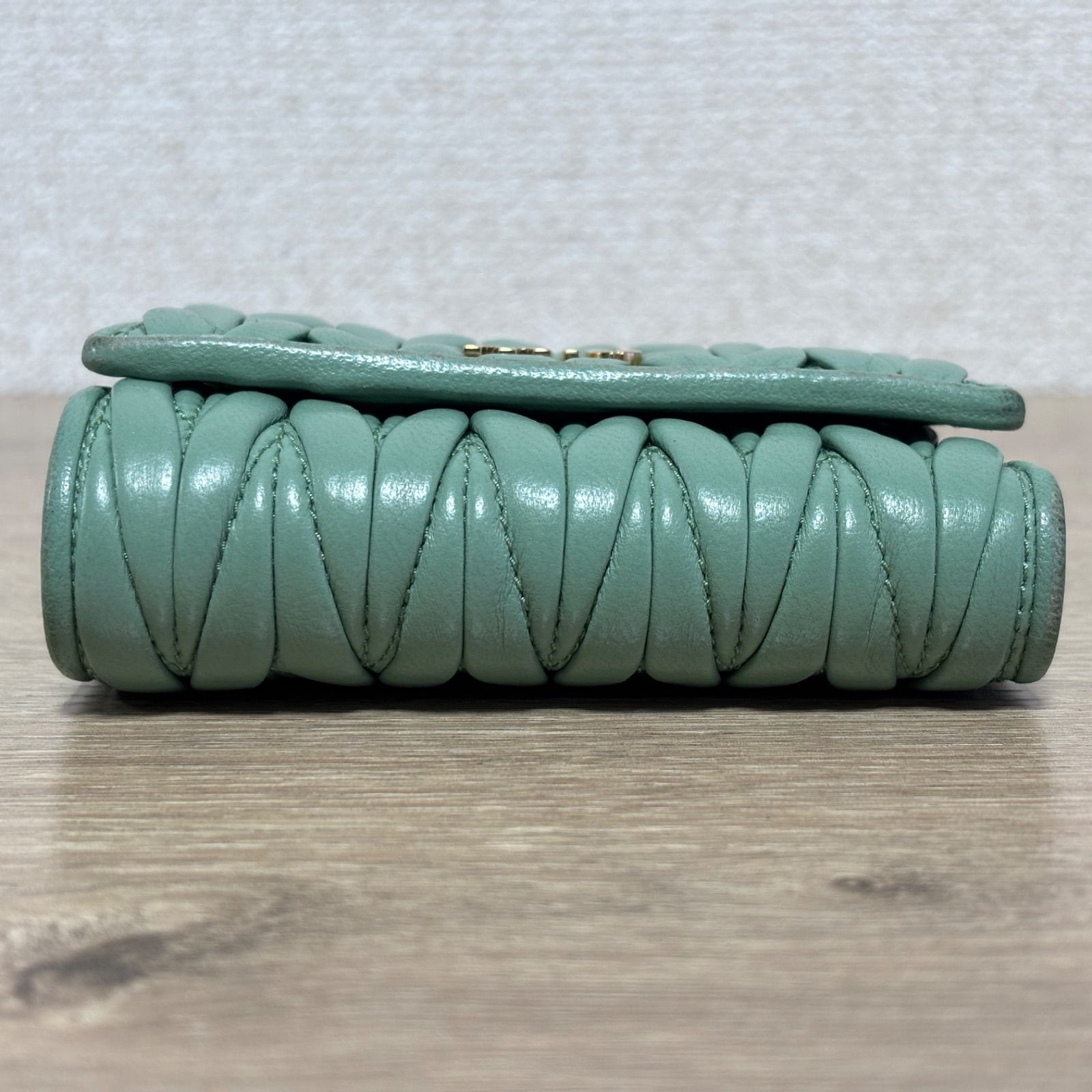 ICチップ 付属品付き MIU MIU ミュウミュウ マテラッセ miumiu 三 