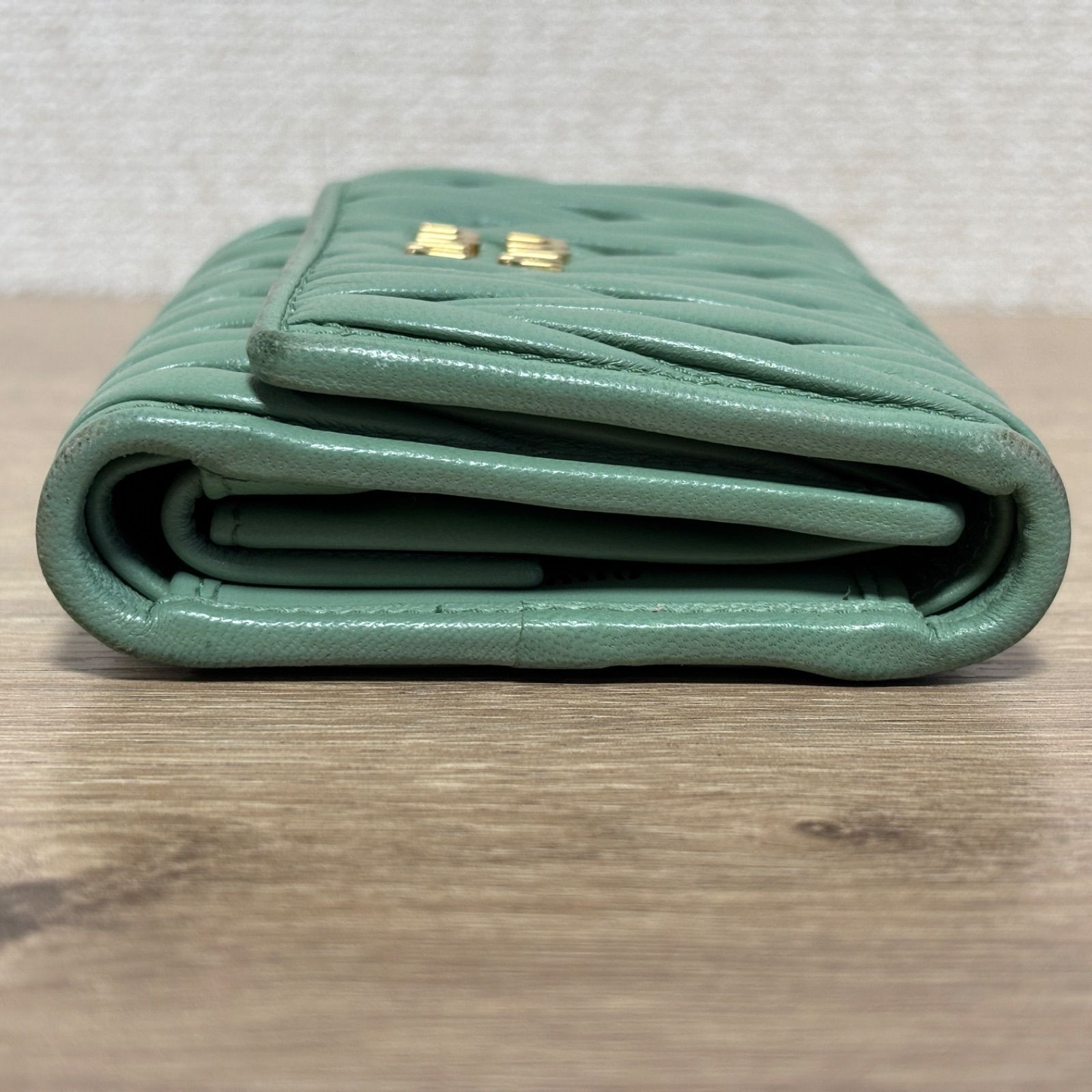 ICチップ 付属品付き MIU MIU ミュウミュウ マテラッセ miumiu 三