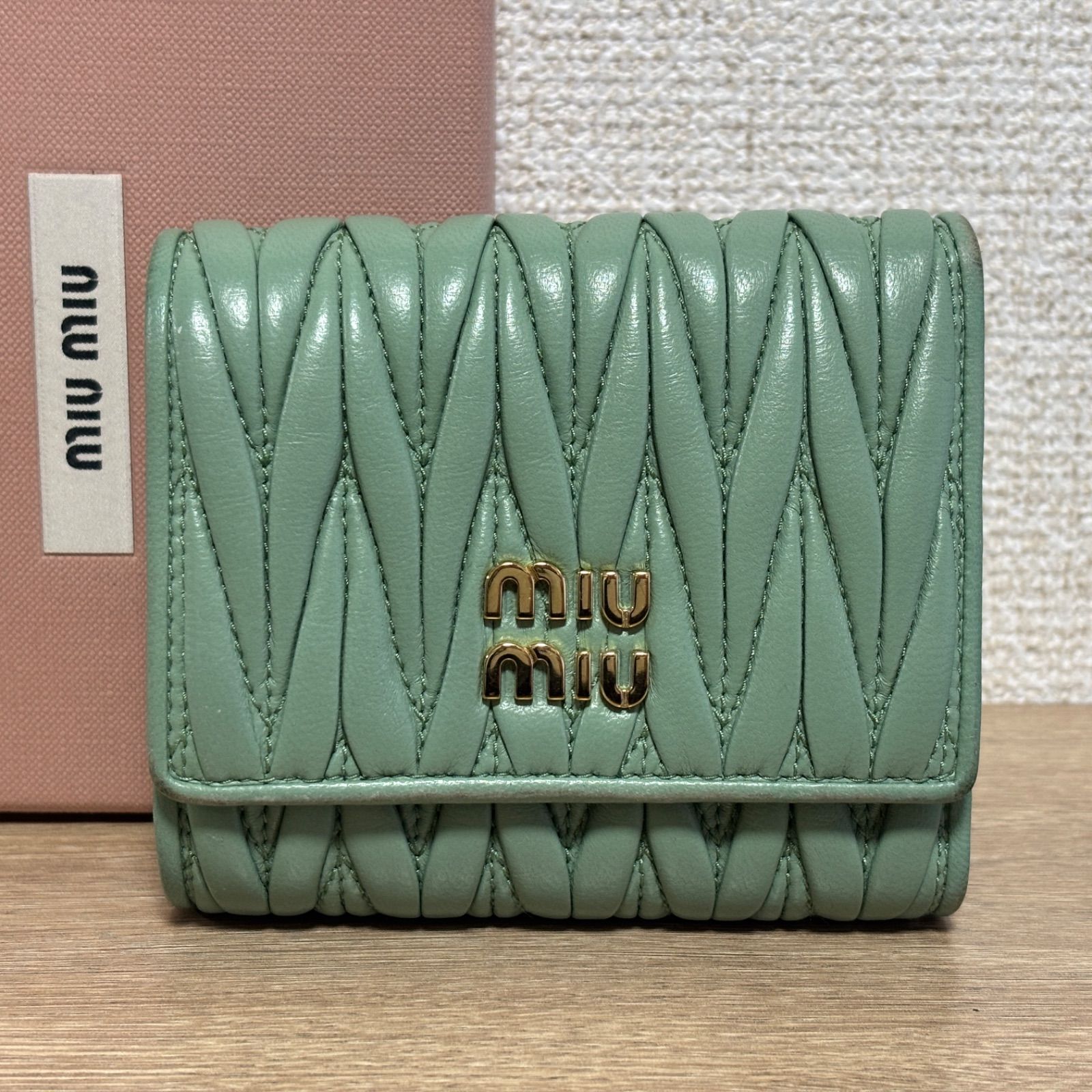 ICチップ 付属品付き MIU MIU ミュウミュウ マテラッセ miumiu 三