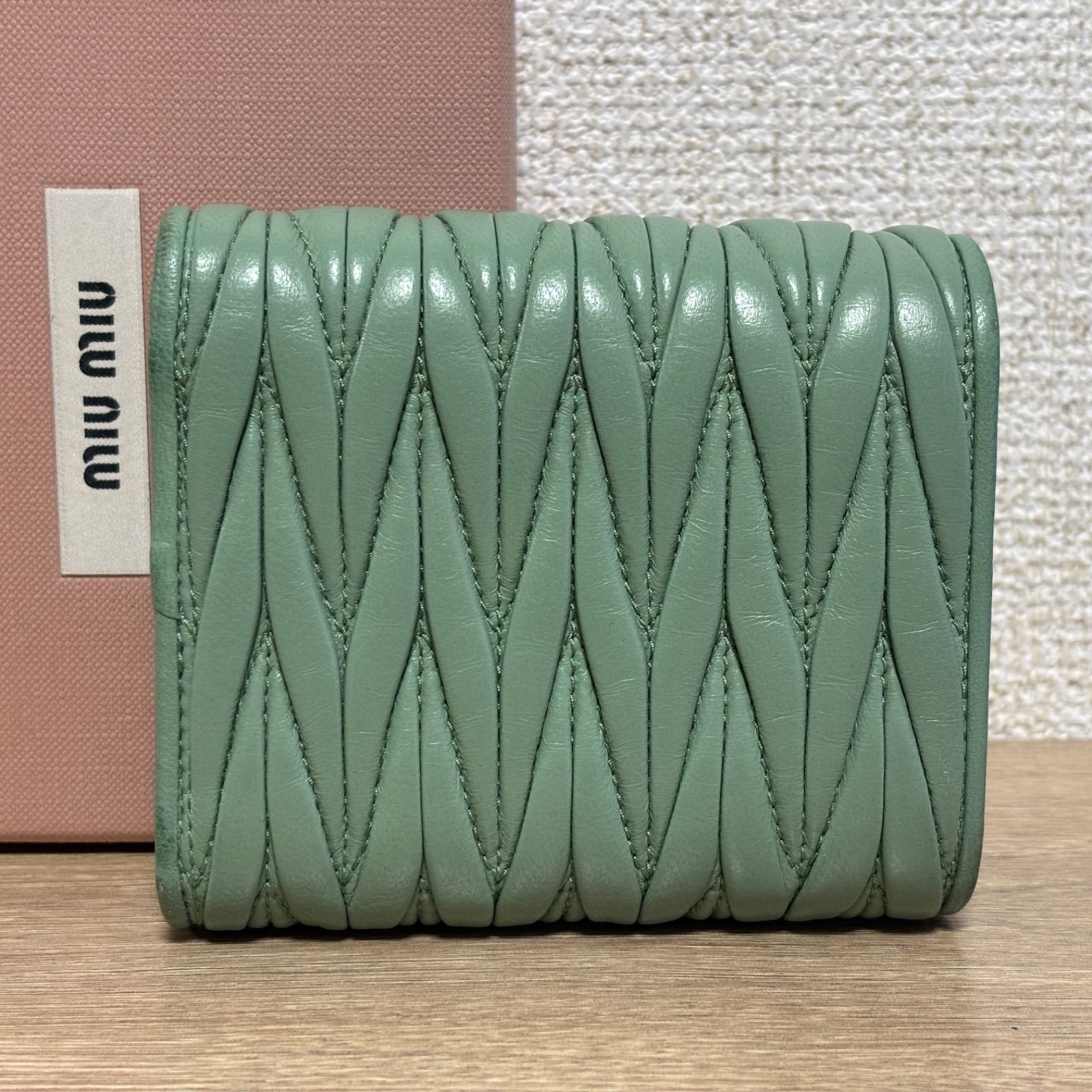 ICチップ 付属品付き MIU MIU ミュウミュウ マテラッセ miumiu 三