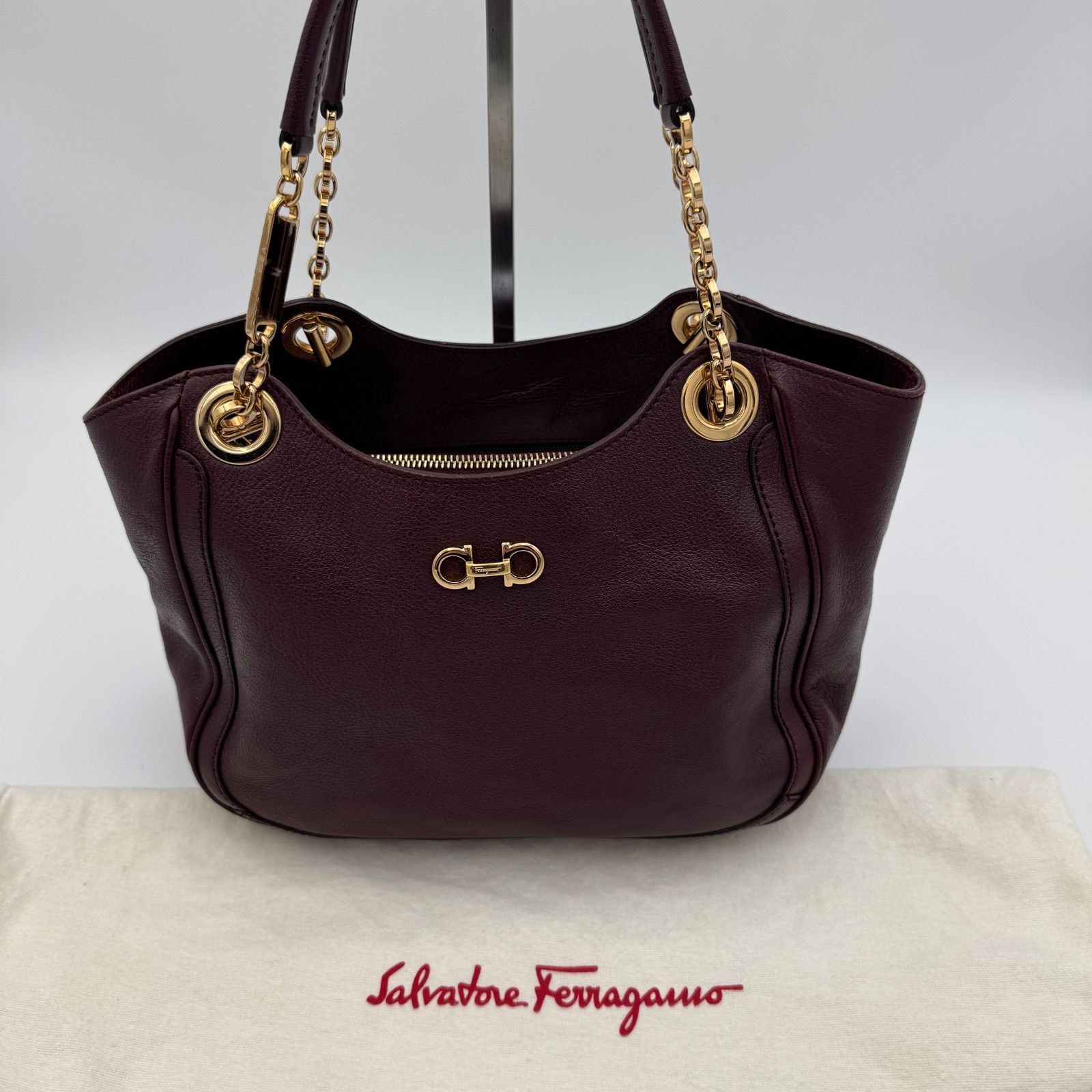 Salvatore Ferragamo サルヴァトーレフェラガモ レザー トートバッグ