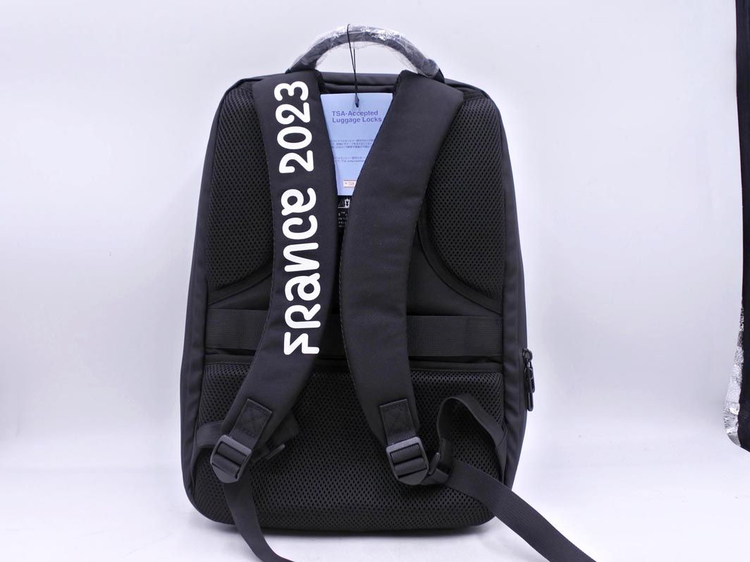 新品 ラグビー ワールドカップ 2023 ウィンドジャケット付き 公式