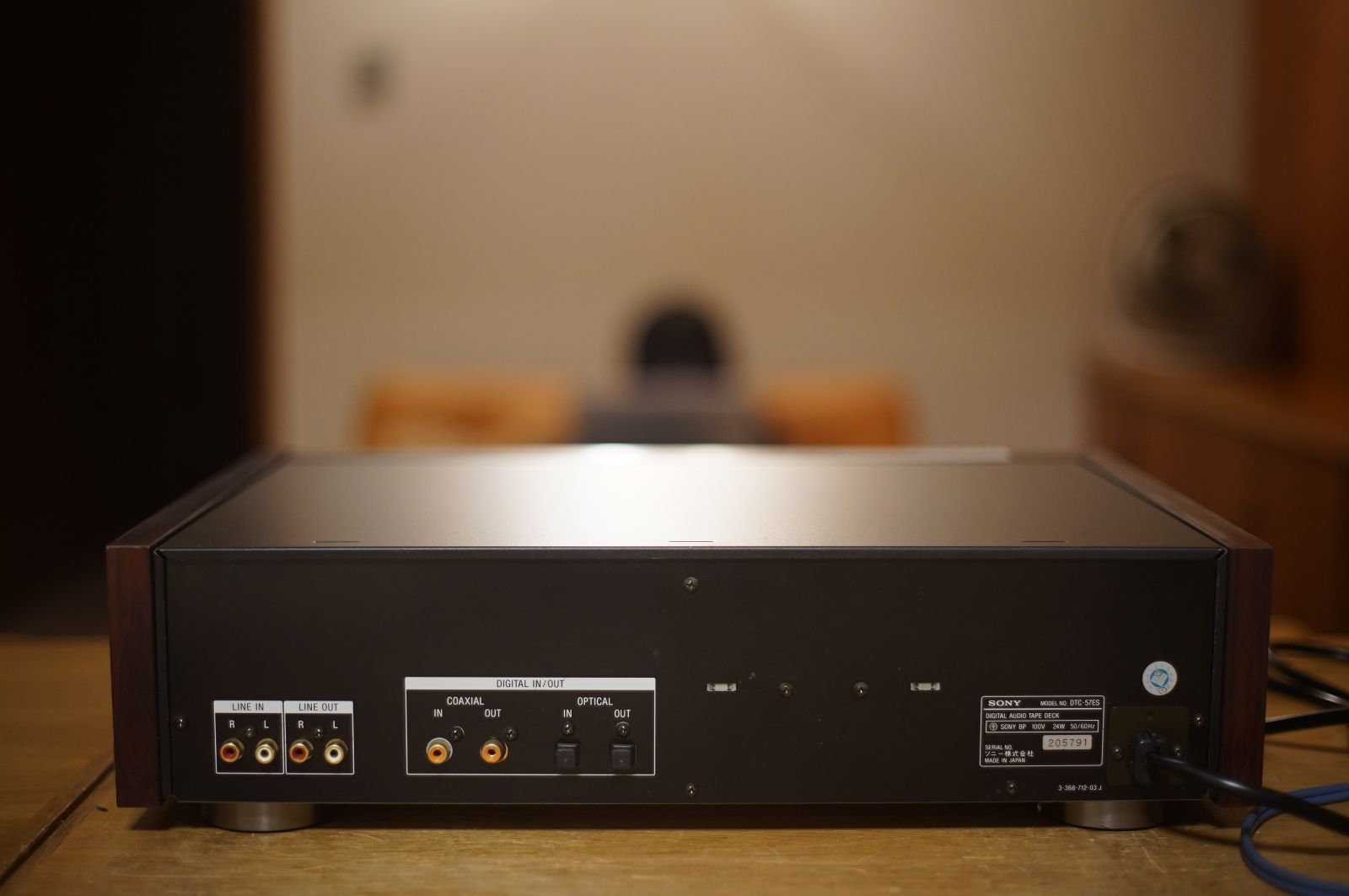 希少 美品 SONY DTC-57ES DATデッキ レア Amazon | SONY DTC-57ES DATデッキ クリーニングテープ付 (premium