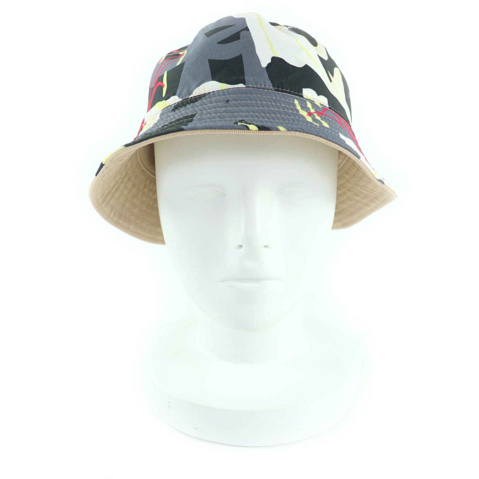 極美品☆CHANEL シャネル M23A リバーシブル ココマーク刺繍入り