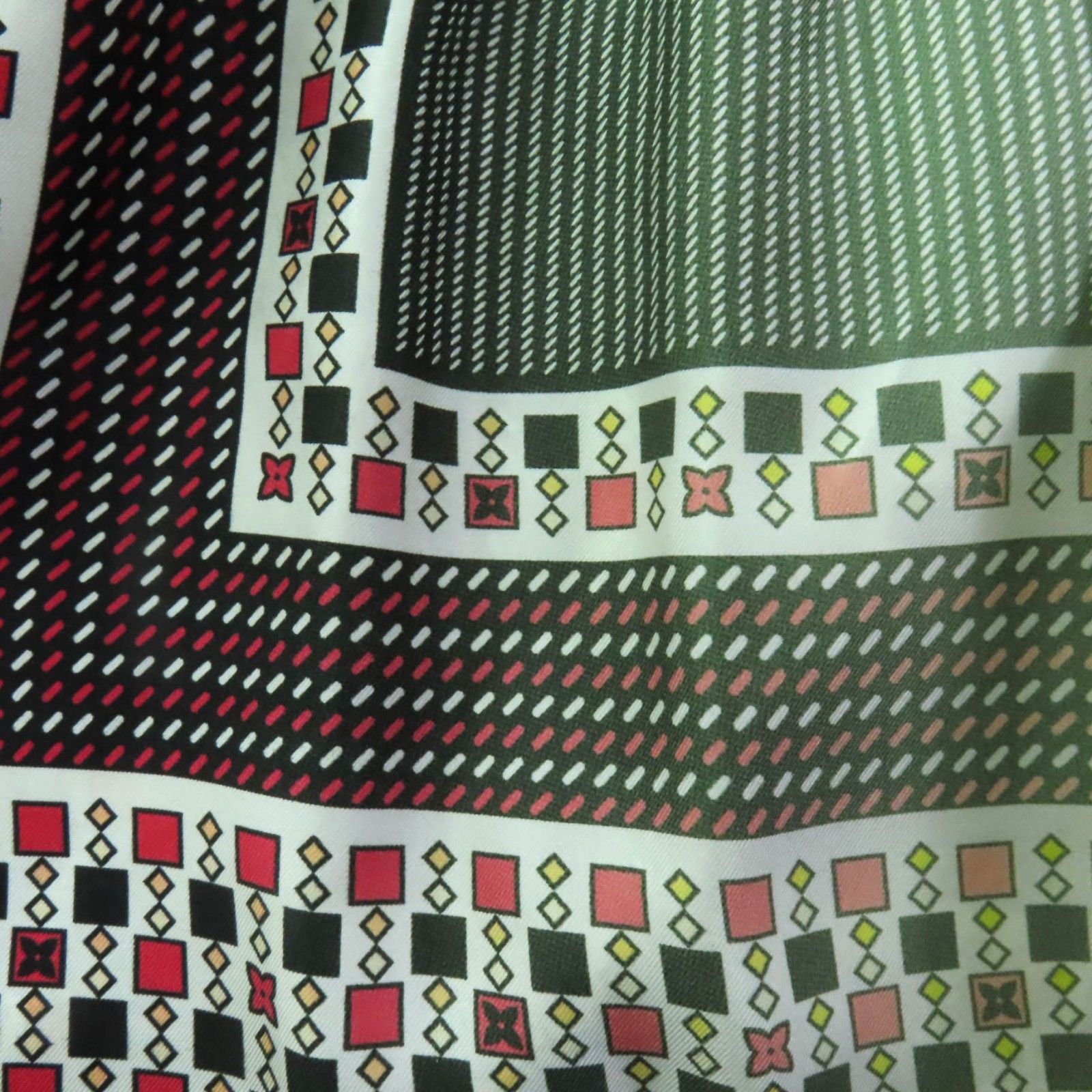 極美品◇LOUIS VUITTON ルイヴィトン ウール シルク100％ 切替