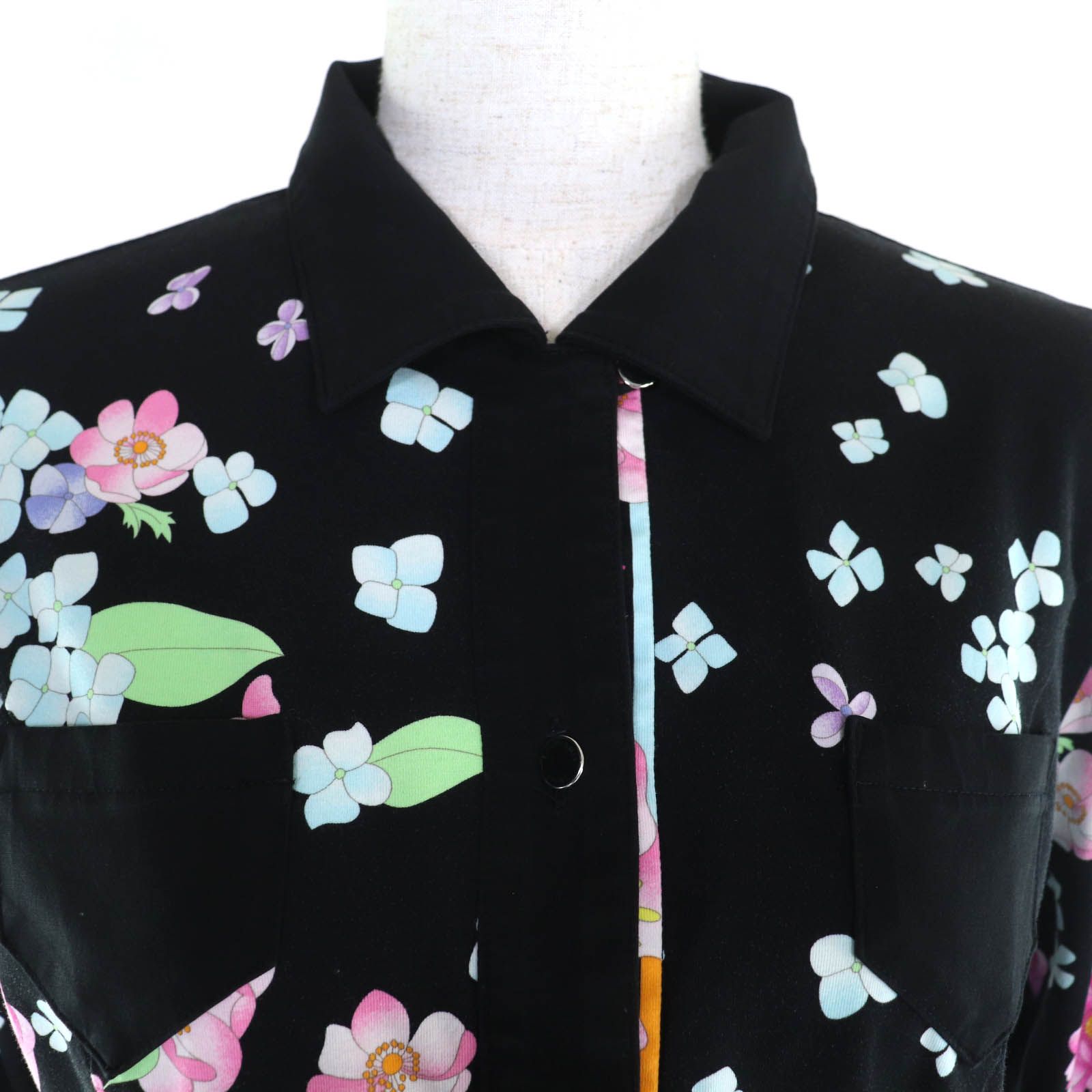 未使用級✨レオナール 長袖ブラウス トリム 花柄 ブラックジップアップ LL レオナール トップス 長袖 花柄 総柄 トリム 大きいサイズ 44