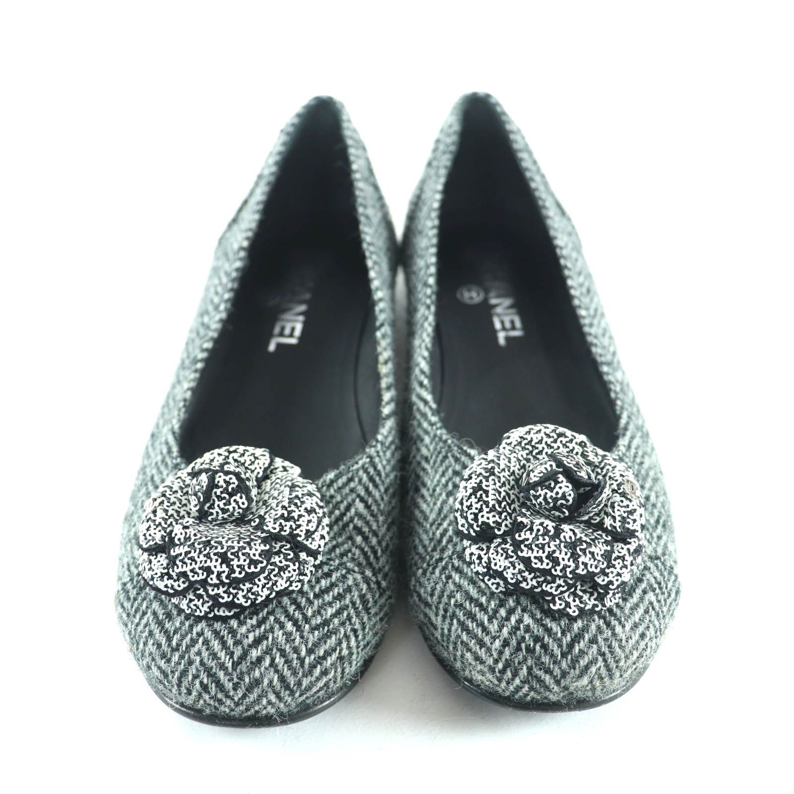 美品☆CHANEL シャネル G31133 スパンコールカメリア付 ココマーク