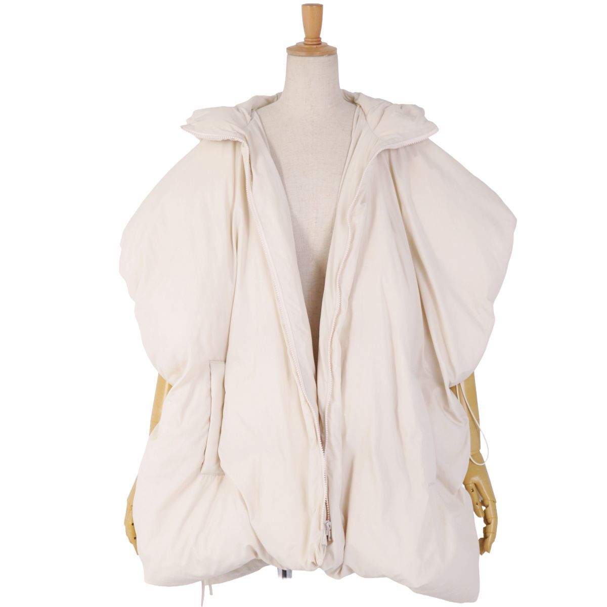 美品！MilaOwenミラオーウェン♪ダウンフェザーサイドリボンポンチョベスト MilaOwenミラオーウェン ダウンフェザー サイドリボン ポンチョベスト
