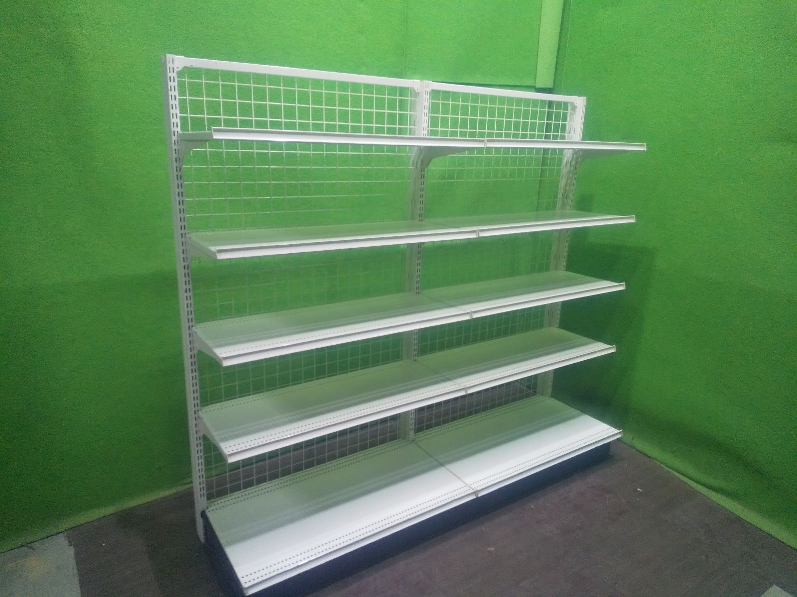 オカムラ製 H165cm×W90cm ２連結片面４段什器 背面ネット陳列棚・システム什器S-643