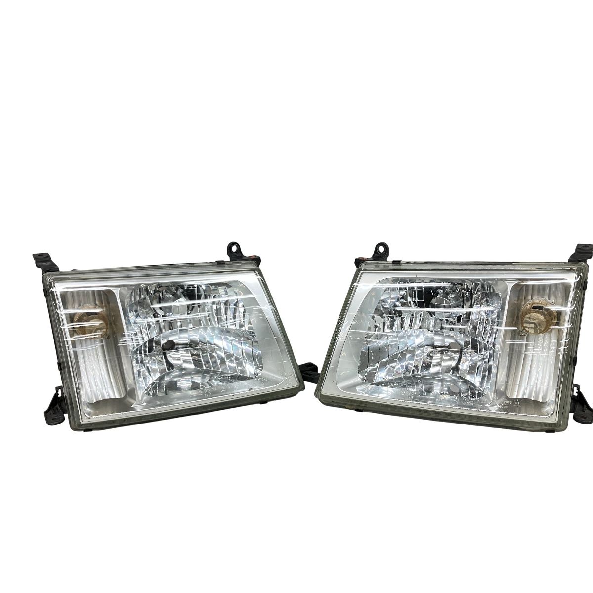 トヨタ ランドクルーザー100 ヘッドライト左右 前期 ペア セット