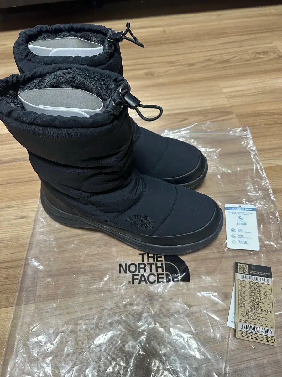 280 THE アウトレット NORTH FACE ザノースフェイス ダックダウン