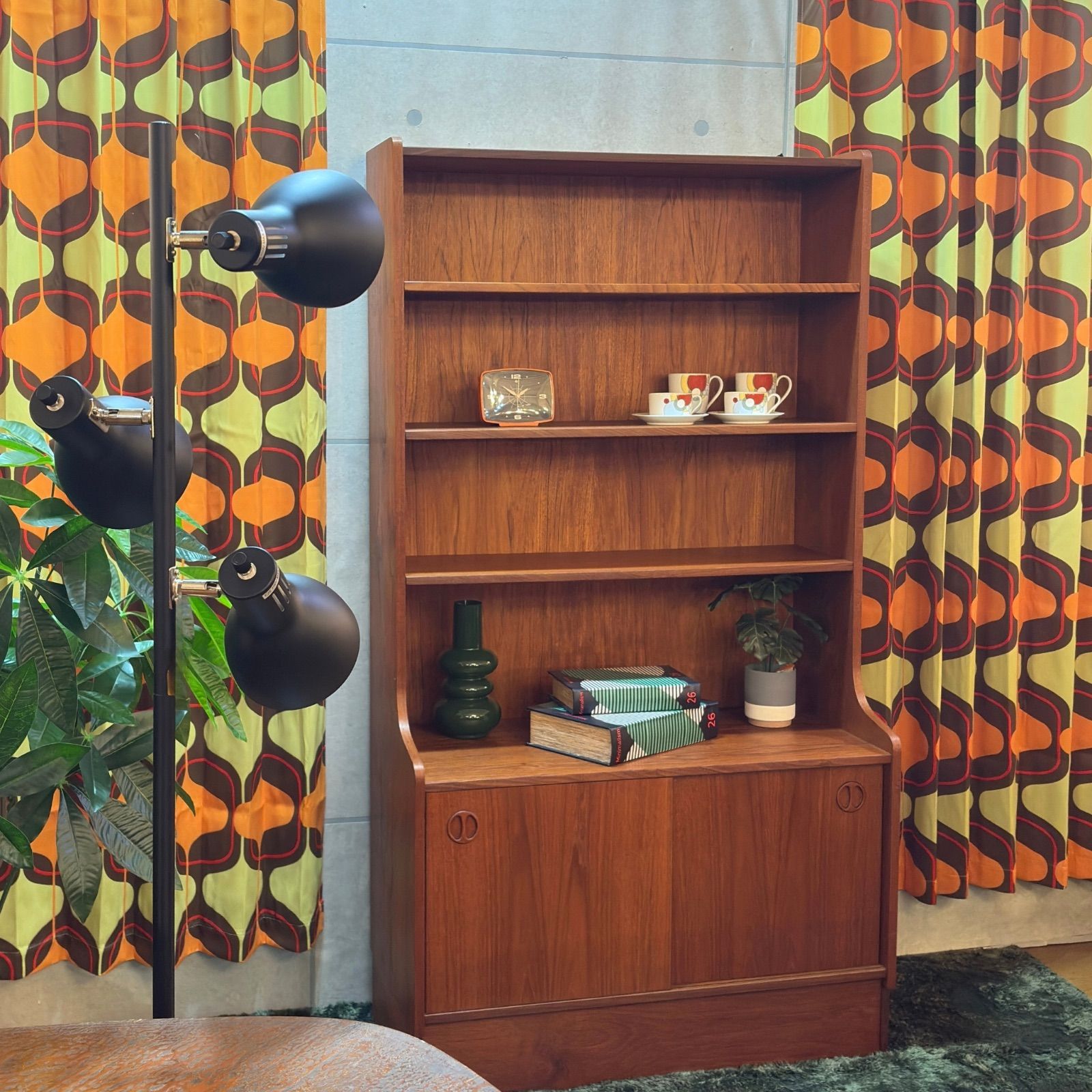 VINTAGE】Danish Teak Bookcase & Cabinet / デンマーク製 チーク材