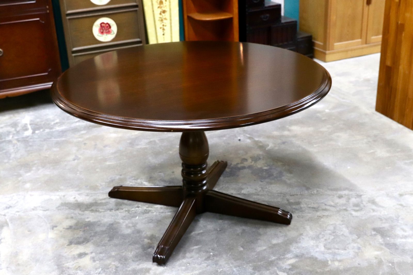 GMIS382karimoku / カリモク コロニアル ラウンドテーブル ダイニングテーブル 食卓テーブル 木製 国産家具 DC4001 アーリーアメリカン