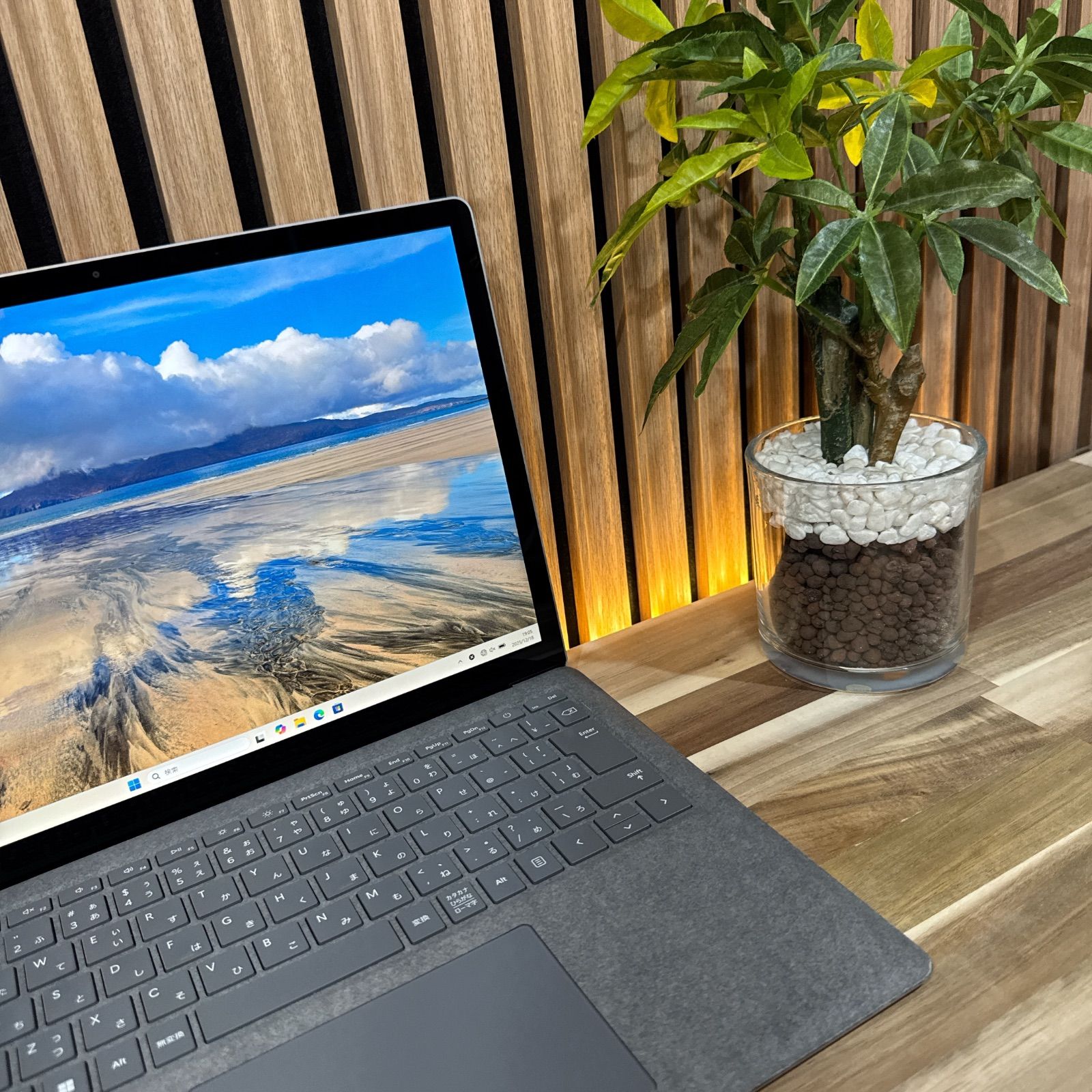 極美品2022年‼️Surface Laptop5☘️SSD256GB☘️ノートPC 極美品2022年‼️Surface Laptop5☘️SSD256GB☘️ノートPC 極美品2022