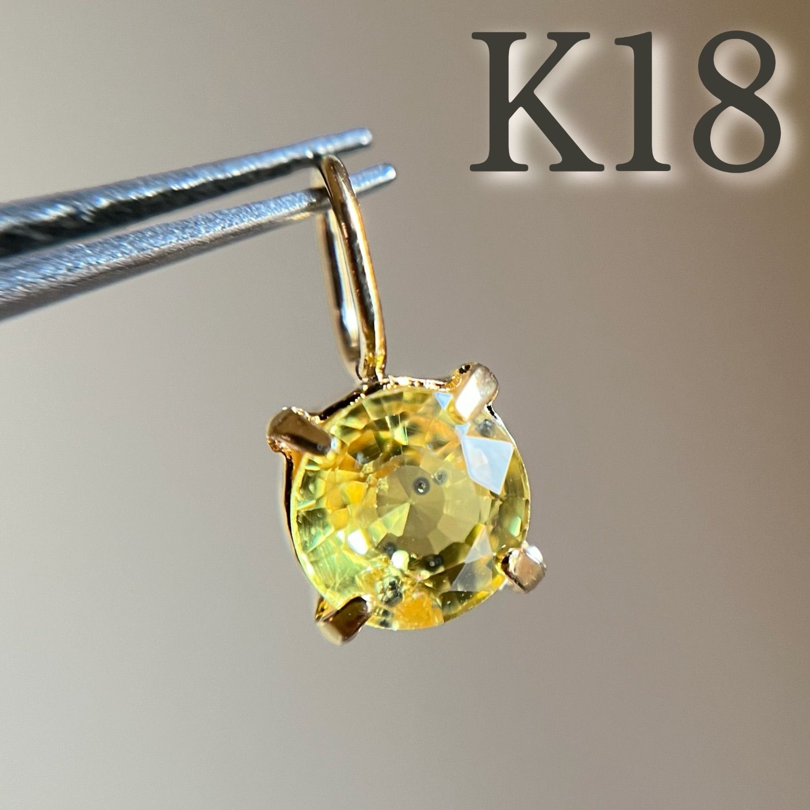 K10 サファイア＆ダイヤモンドのネックレス（ラウンドカット）~Ello 