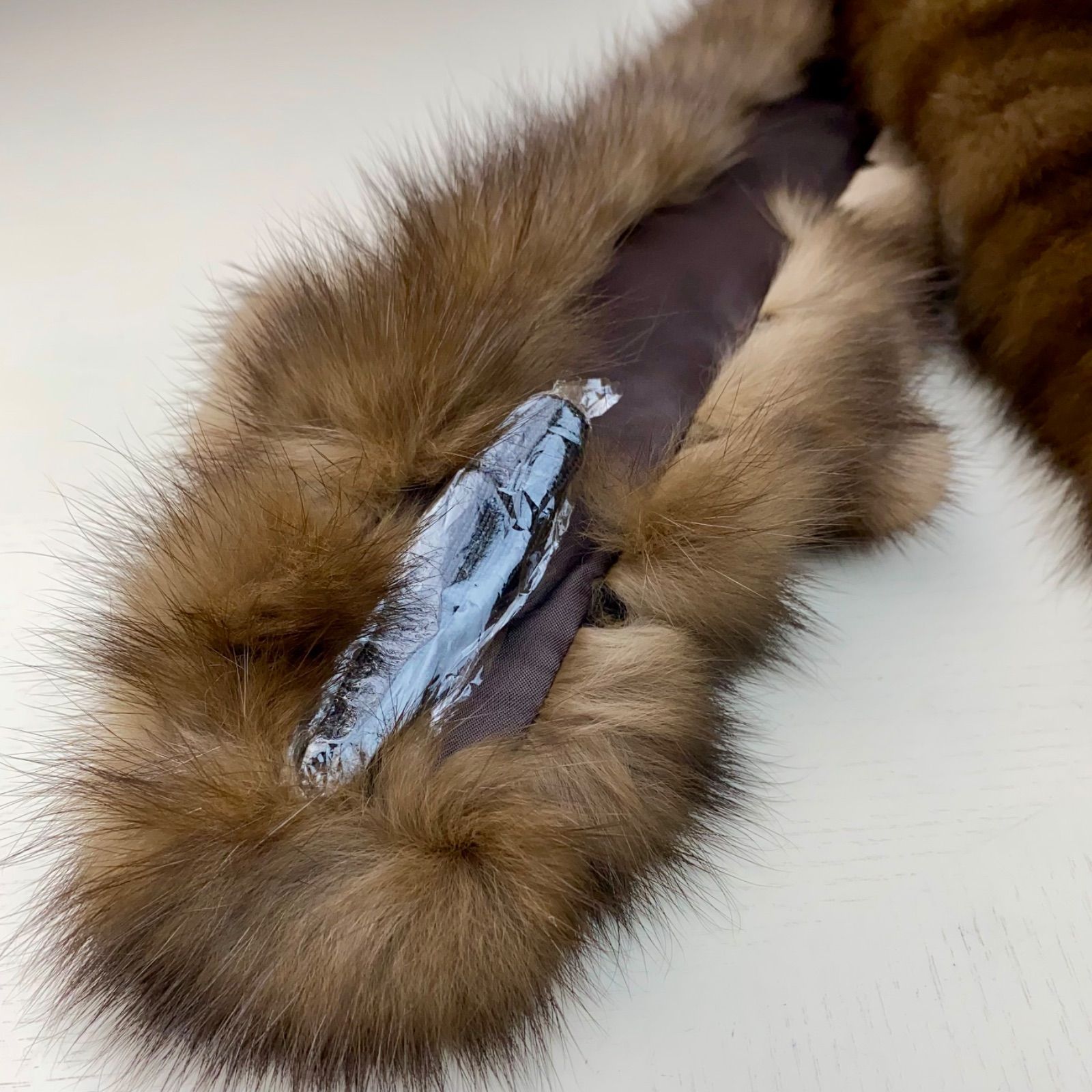格安！ロシアンセーブルリボン付きマフラー*毛皮の王様*日本製 新品 【ブラウン】 クリスマスフェア🎄🎁✨ 超高級！ロシアンセーブルリボンマフラー*毛皮