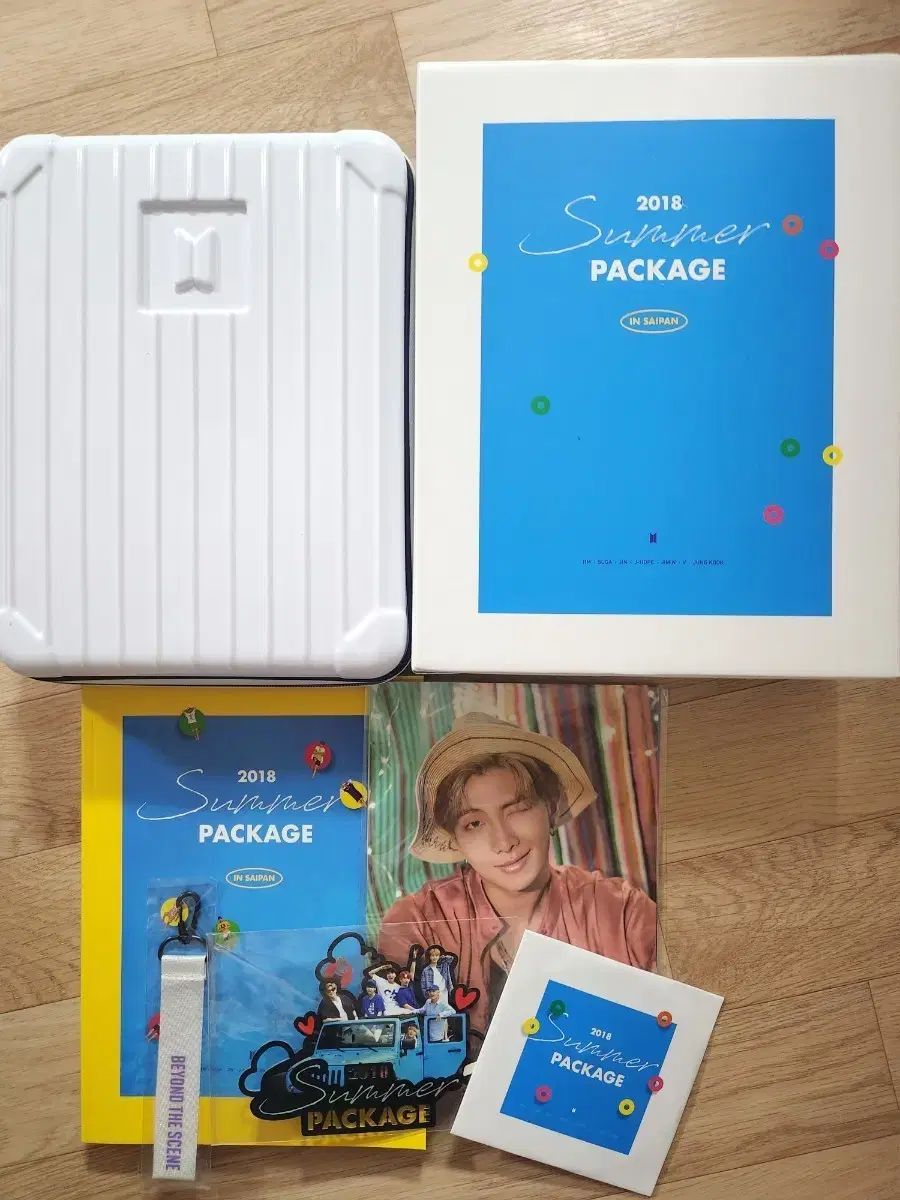BTS 2018 サマパケ SUMMER PACKAGE【お値下げ可能】 2018 BTS SUMMER PACKAGE VOL.4」UNIVERSAL MUSIC STORE＆FC完全限定