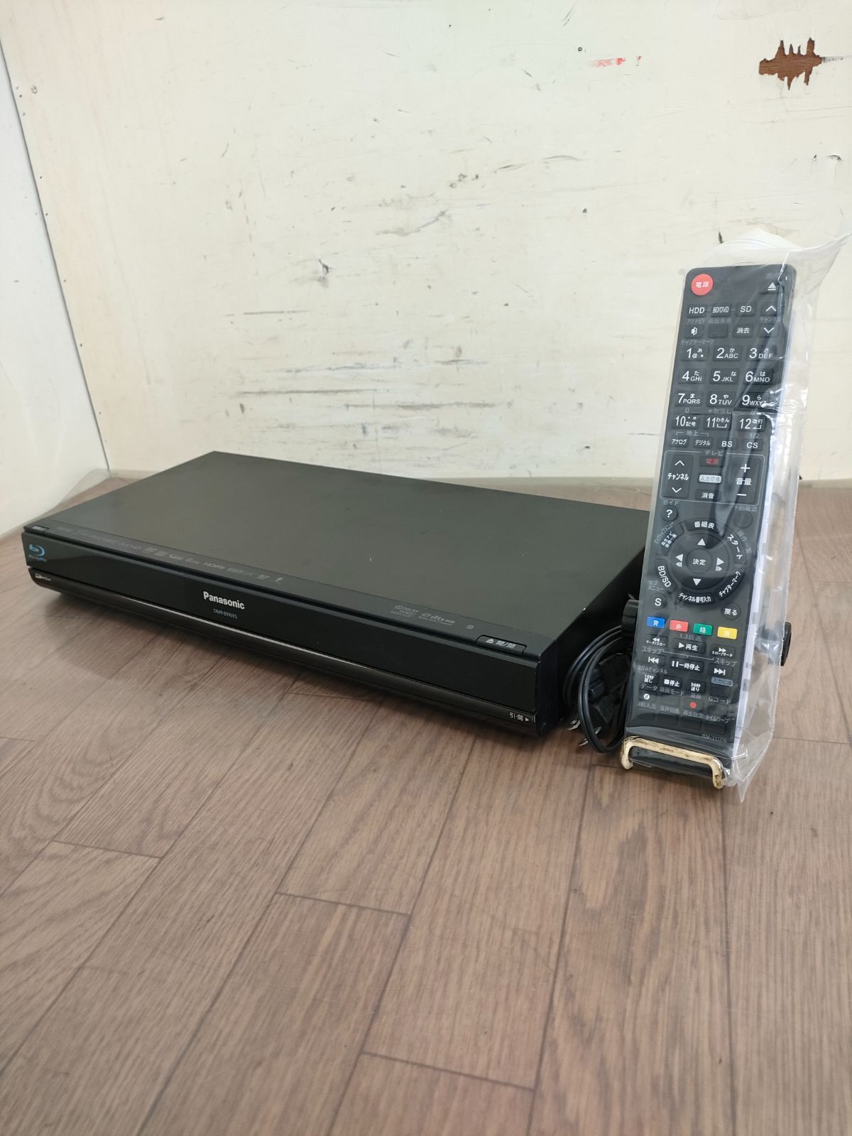 500GB☆10年☆パナソニック/DIGA☆HDD/BDレコーダー☆DMR-BW695