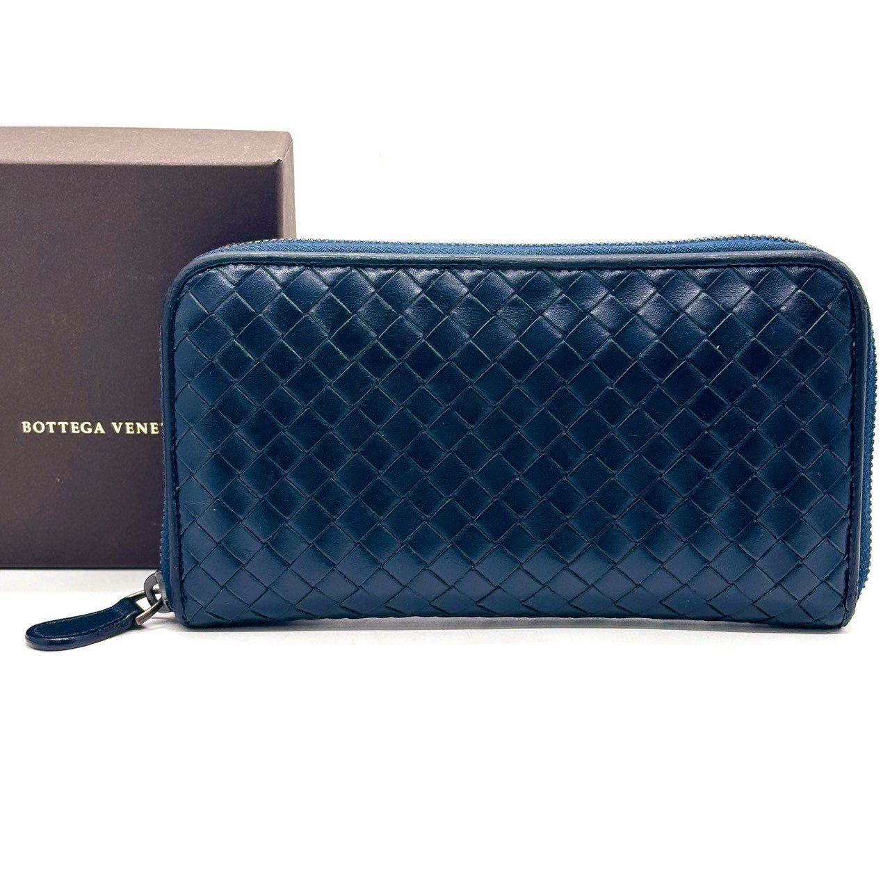 静かに格を上げる】 BOTTEGA VENETA ボッテガヴェネタ 長財布 ラウンド