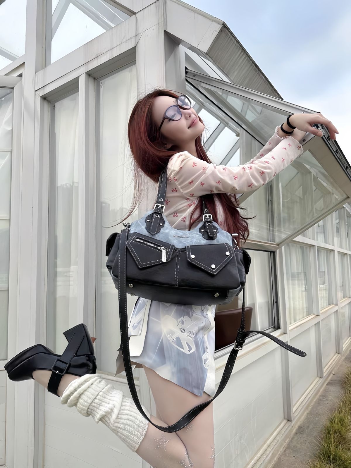 2025年夏の新作！Y2K＆レトロスタイルを融合した大容量ボストンバッグ