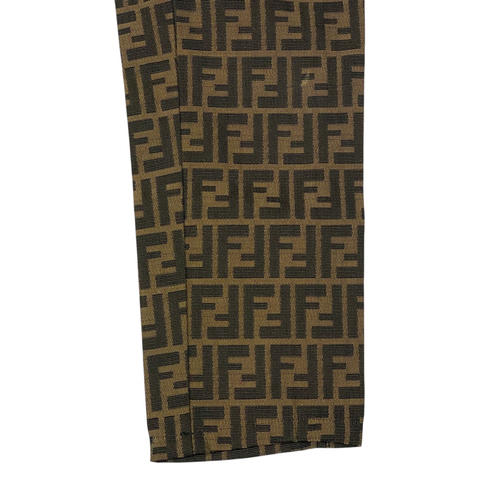 良品 FENDI フェンディ ズッカ柄 パンツ レザーパッチ ブラウン 良品 FENDI フェンディ ズッカ柄 パンツ レザーパッチ ブラウン