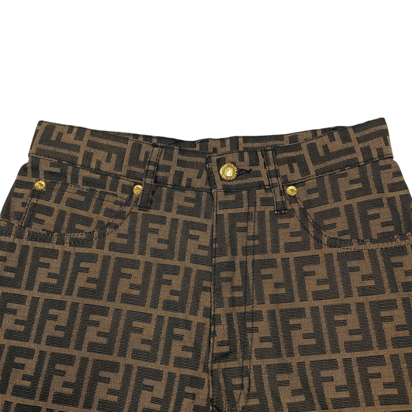 良品 FENDI フェンディ ズッカ柄 パンツ レザーパッチ ブラウン 良品 FENDI フェンディ ズッカ柄 パンツ レザーパッチ ブラウン