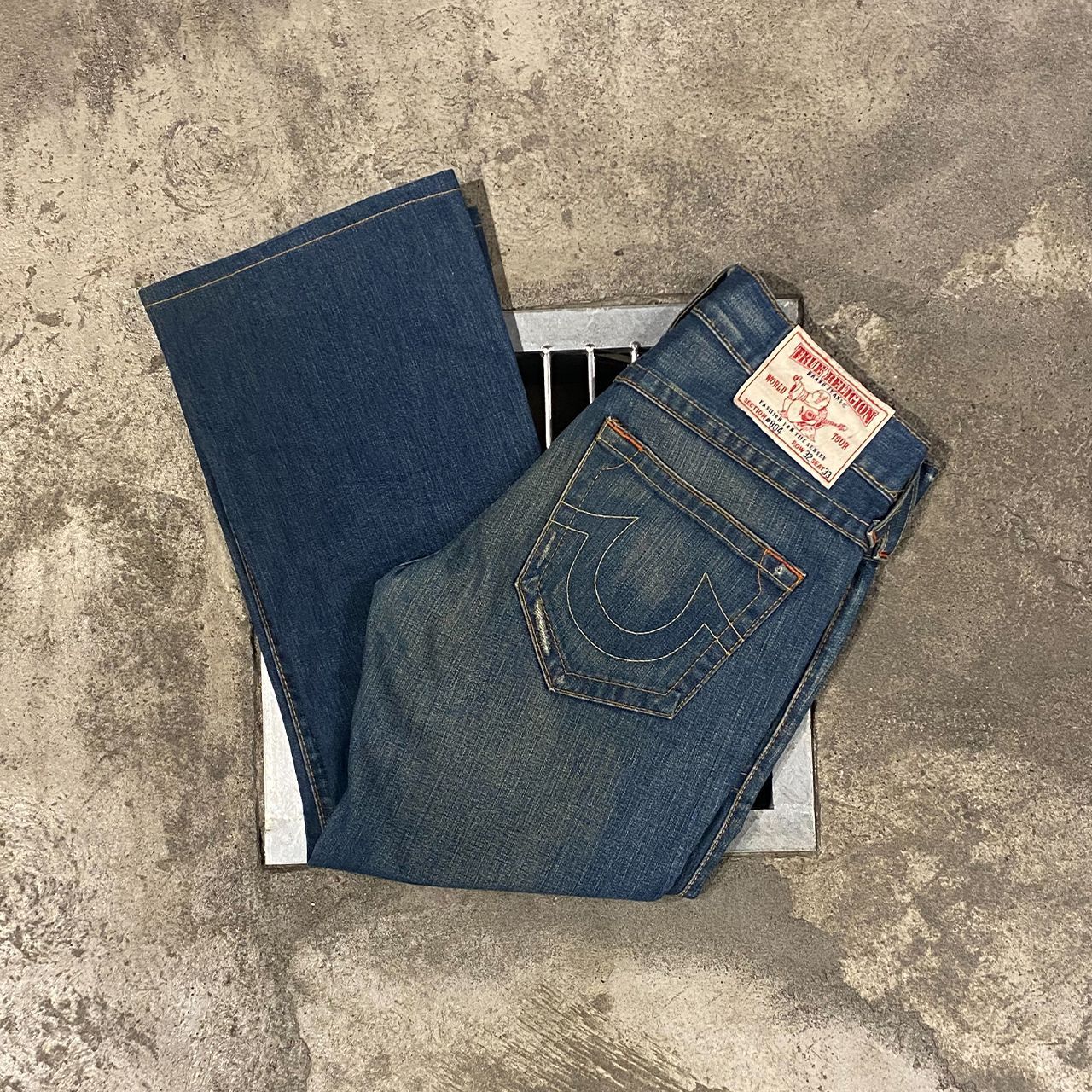 y2kトゥルーレリジョンフレアパンツデニム32/32 True Religion（デニム