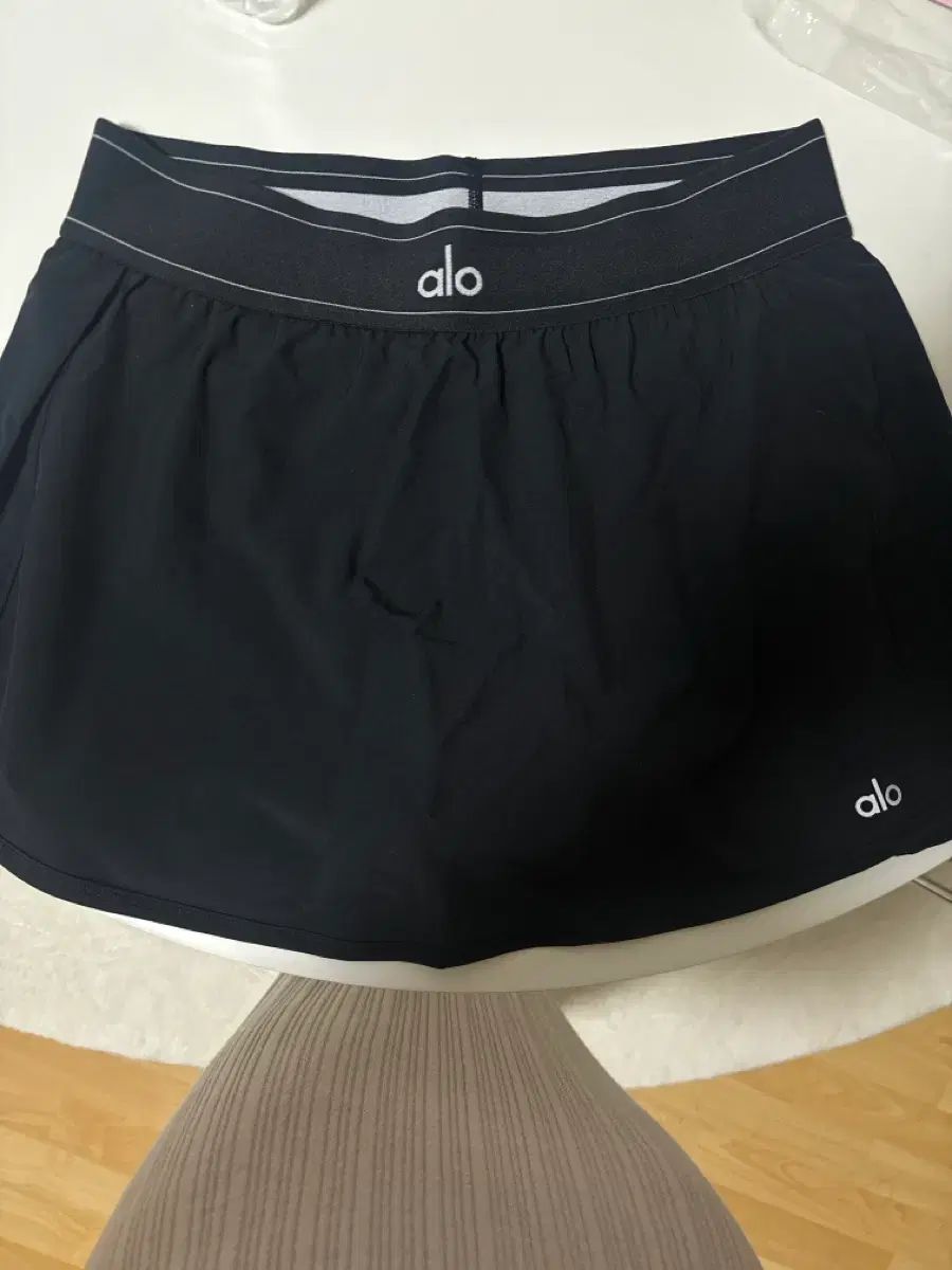 アロ テニス 人気 スカート s alo yoga プリーツスカート テニス