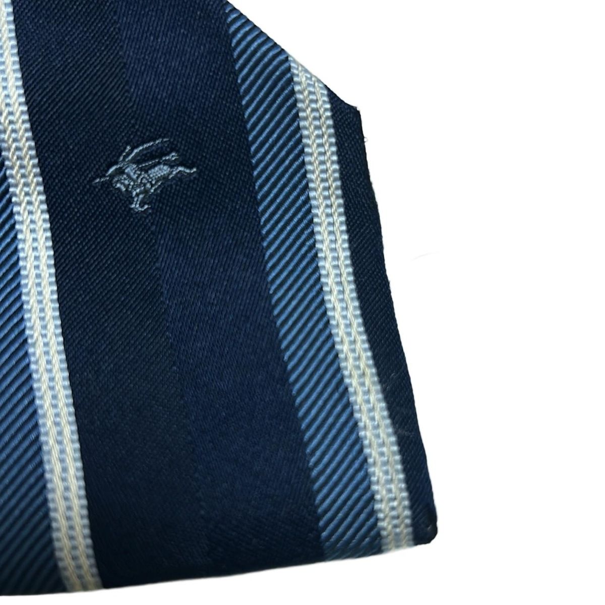 【美品】バーバリーブラックレーベル ネクタイ ネイビー ペイズリー柄 高級 美品】バーバリーブラックレーベル ネクタイ ネイビー ペイズリー柄