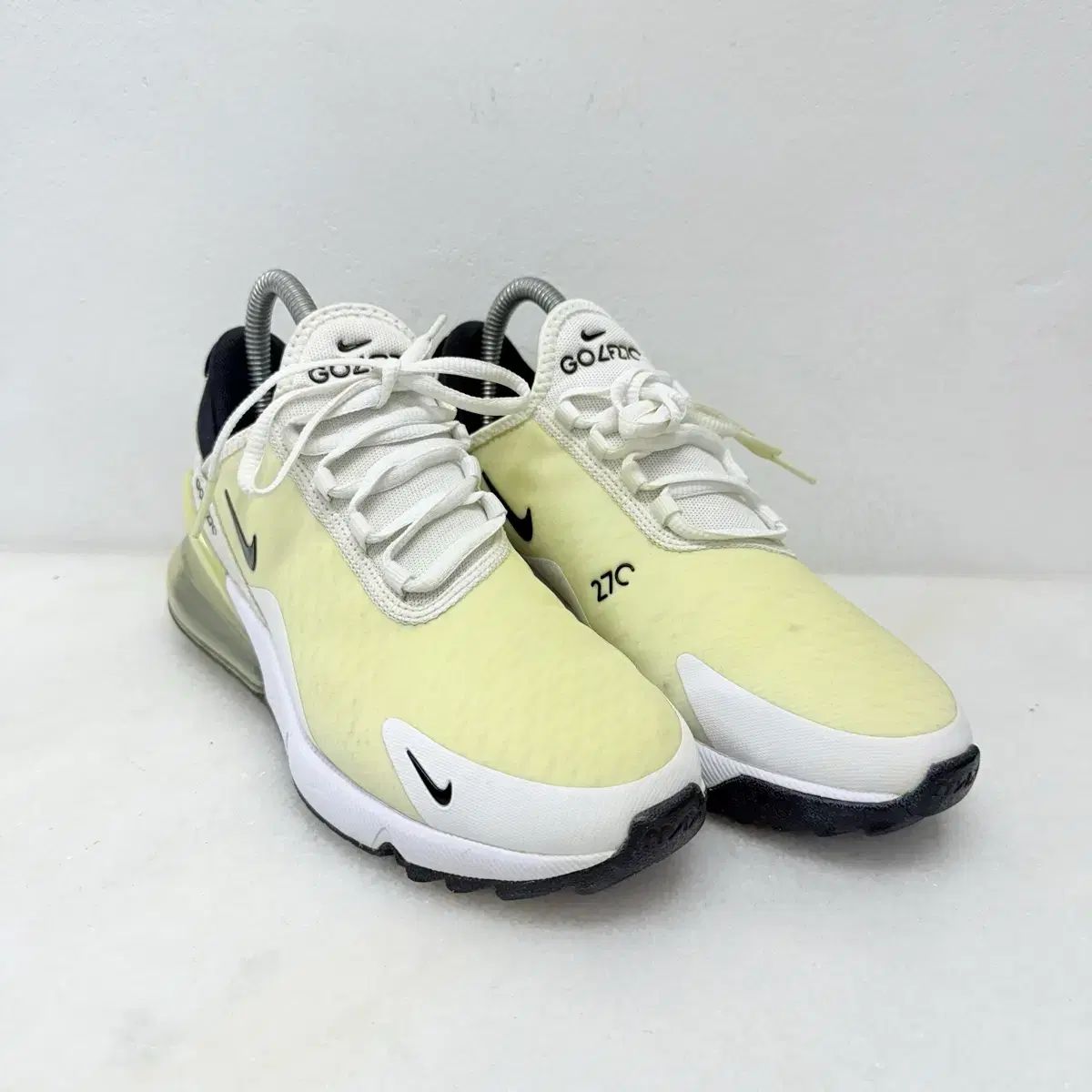 235)ナイキ ゴルフシューズ エアマックス 270 ゴルフ 人気