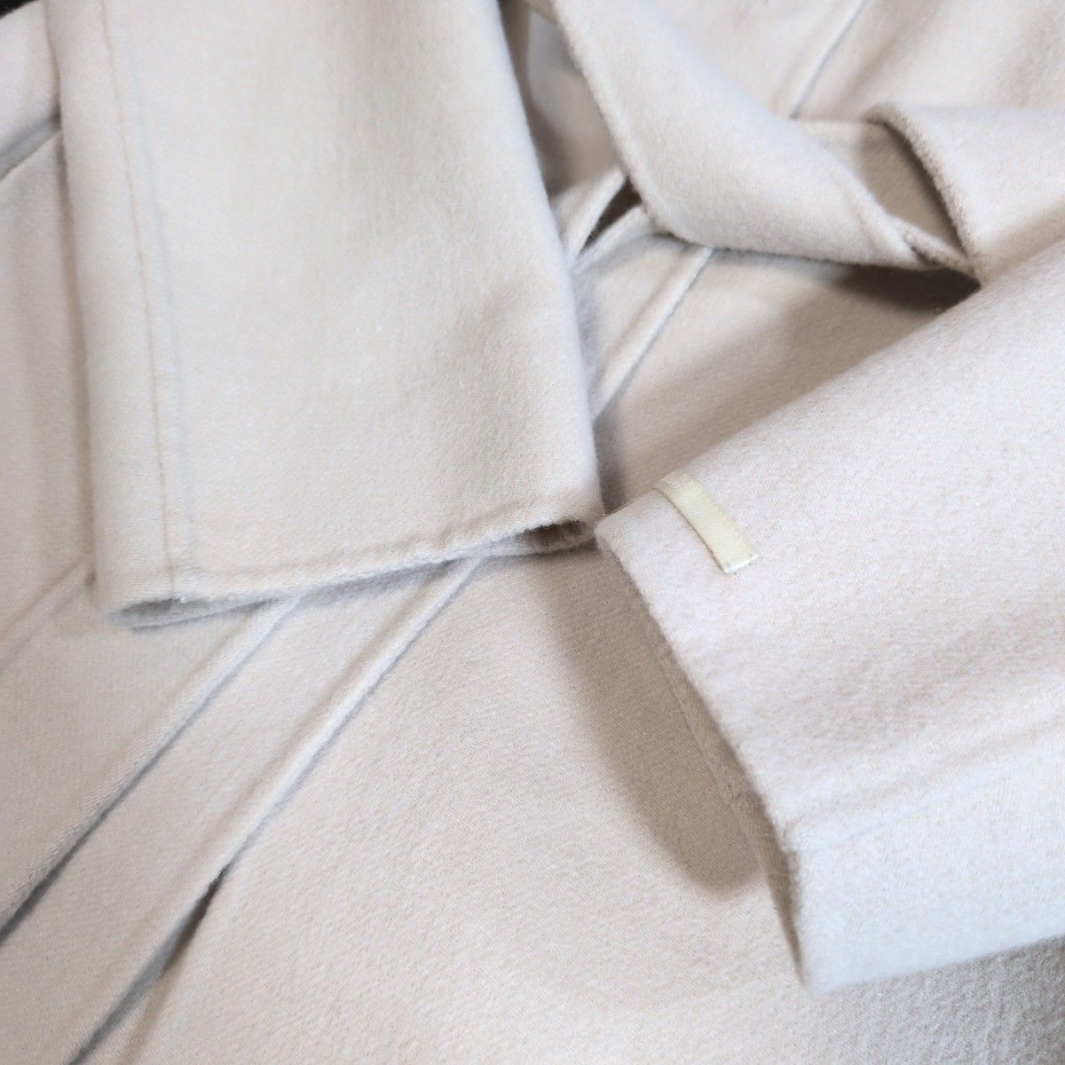 美品✨マックスマーラ MaxMara クチートアマーノ ベルテッドチェスター