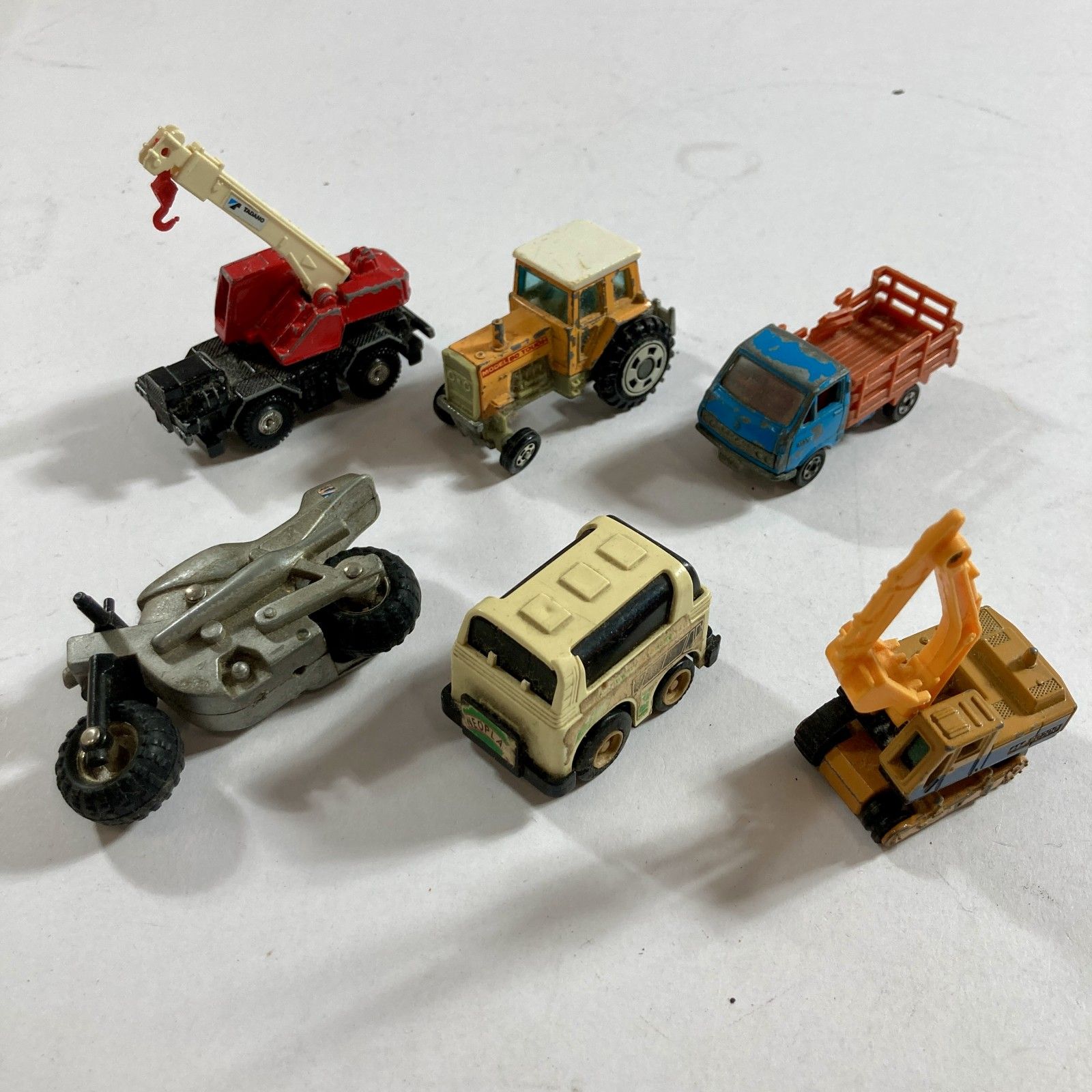 ☆ 【ジャンク品】 昭和レトロ ミニカー 17点 まとめ商品 レトロトミカ