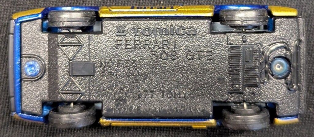 トミー トミカ青箱日本製 フェラーリ308GTB 紺ボディ(2F金)FERRARI金色