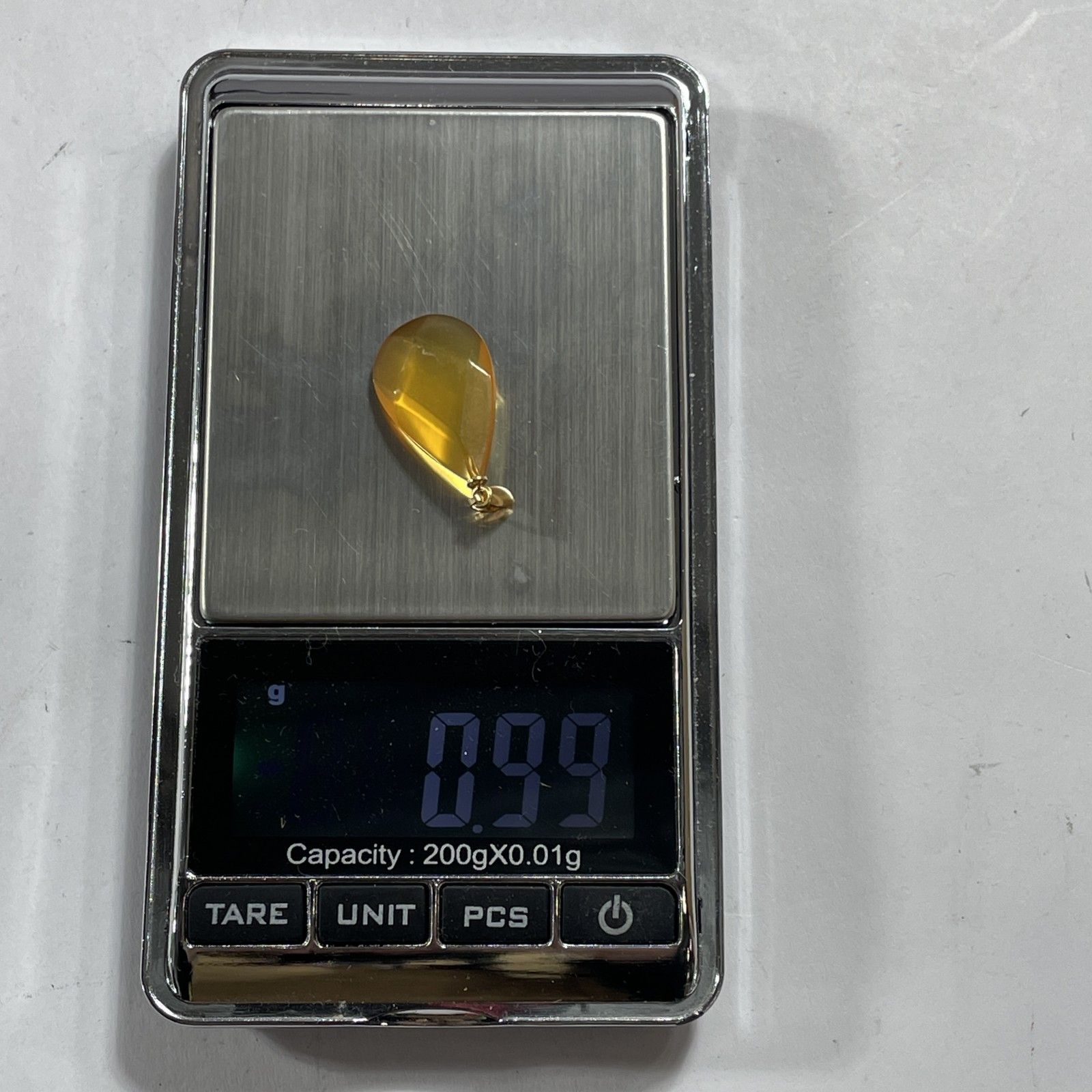 ☆ 750/K18刻印 ペンダントトップ付き ツイストチェーンネックレス