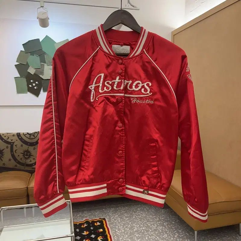 MLB ヒューストン・アストロズ ユニーク サテン スタジャン 95 C07777