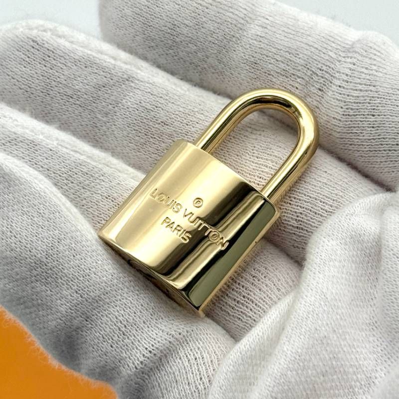 極美品 ルイヴィトン 正規 南京錠 パドロック カデナ キー セット 鍵