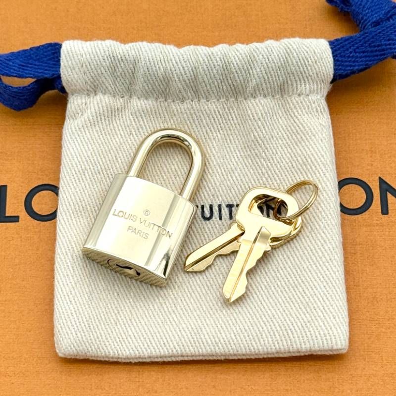 極美品 ルイヴィトン 正規 南京錠 パドロック カデナ キー セット 鍵