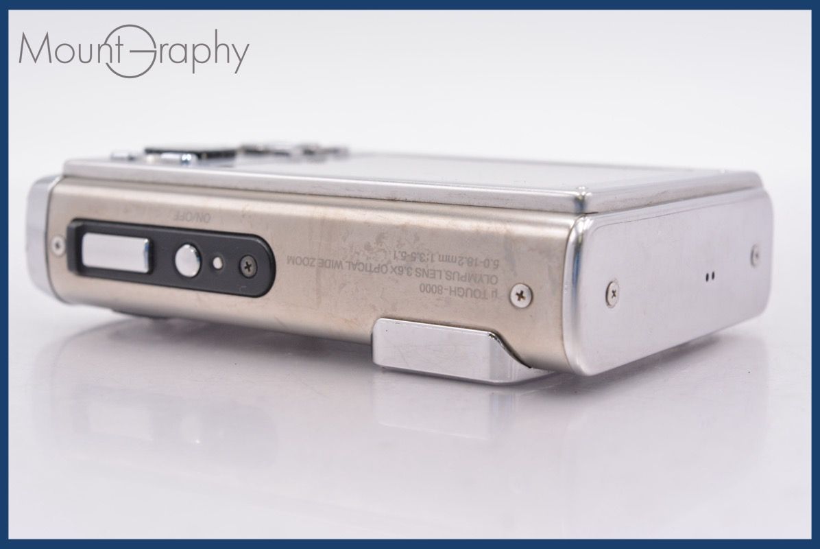 OLYMPUS μTOUGH-8000 シルバー 本体と付属品 OLYMPUS μTOUGH-8000